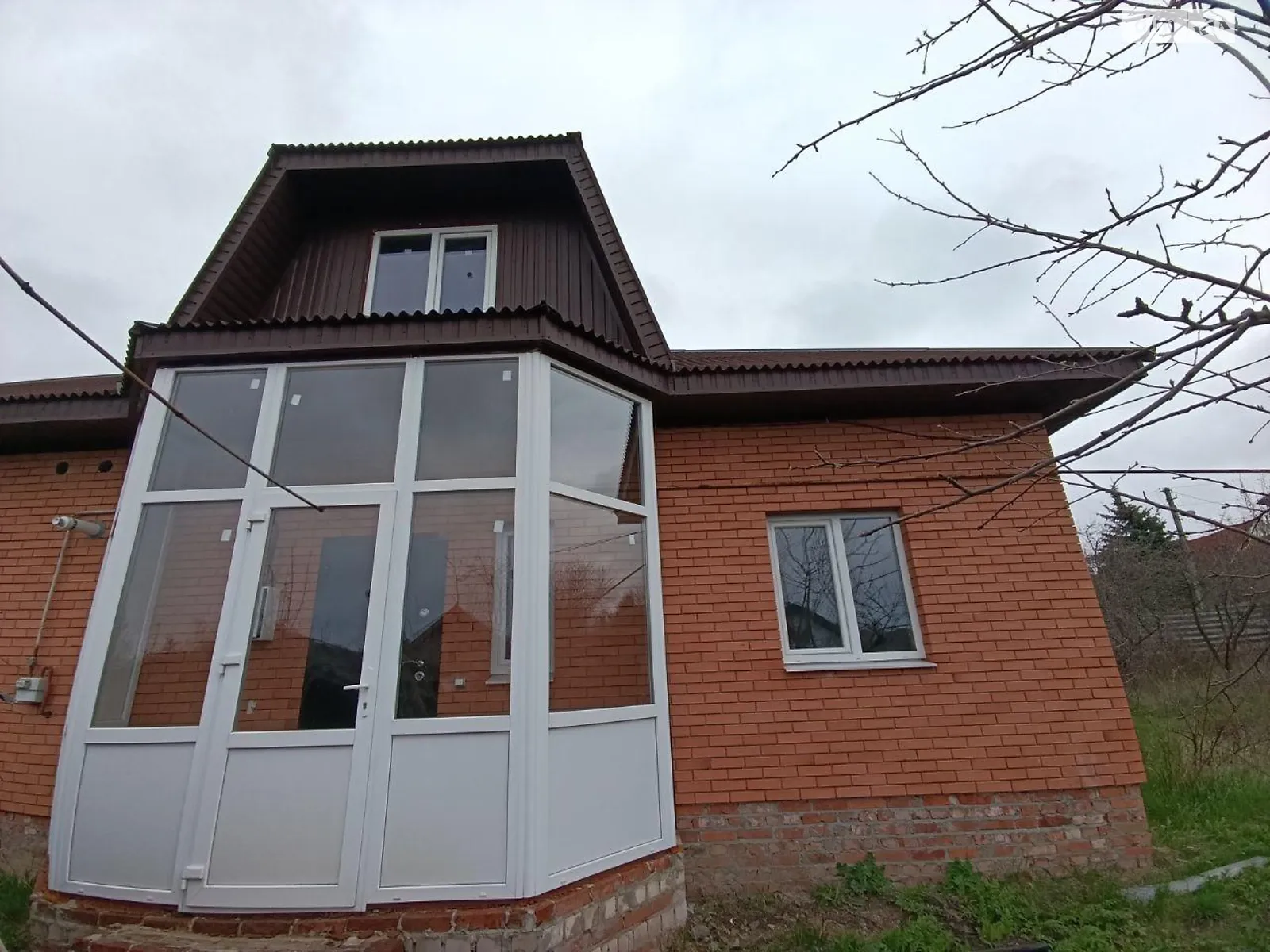 Продається одноповерховий будинок 82 кв. м з гаражем, цена: 69000 $ - фото 1