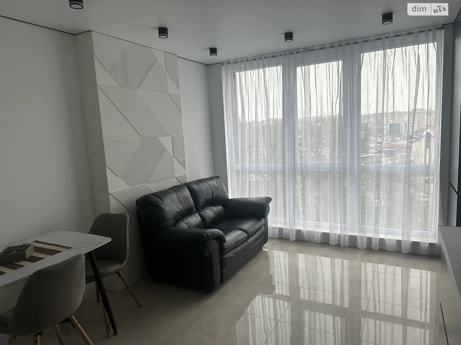 1-комнатная квартира 44.5 кв. м в Тернополе, пер. Кирпичный, 2 - фото 1