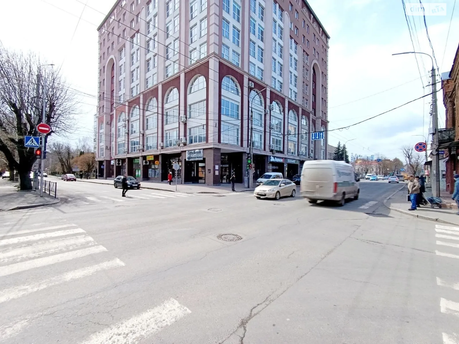 Сдается в аренду помещения свободного назначения 50.3 кв. м в 11-этажном здании, цена: 11000 грн - фото 1