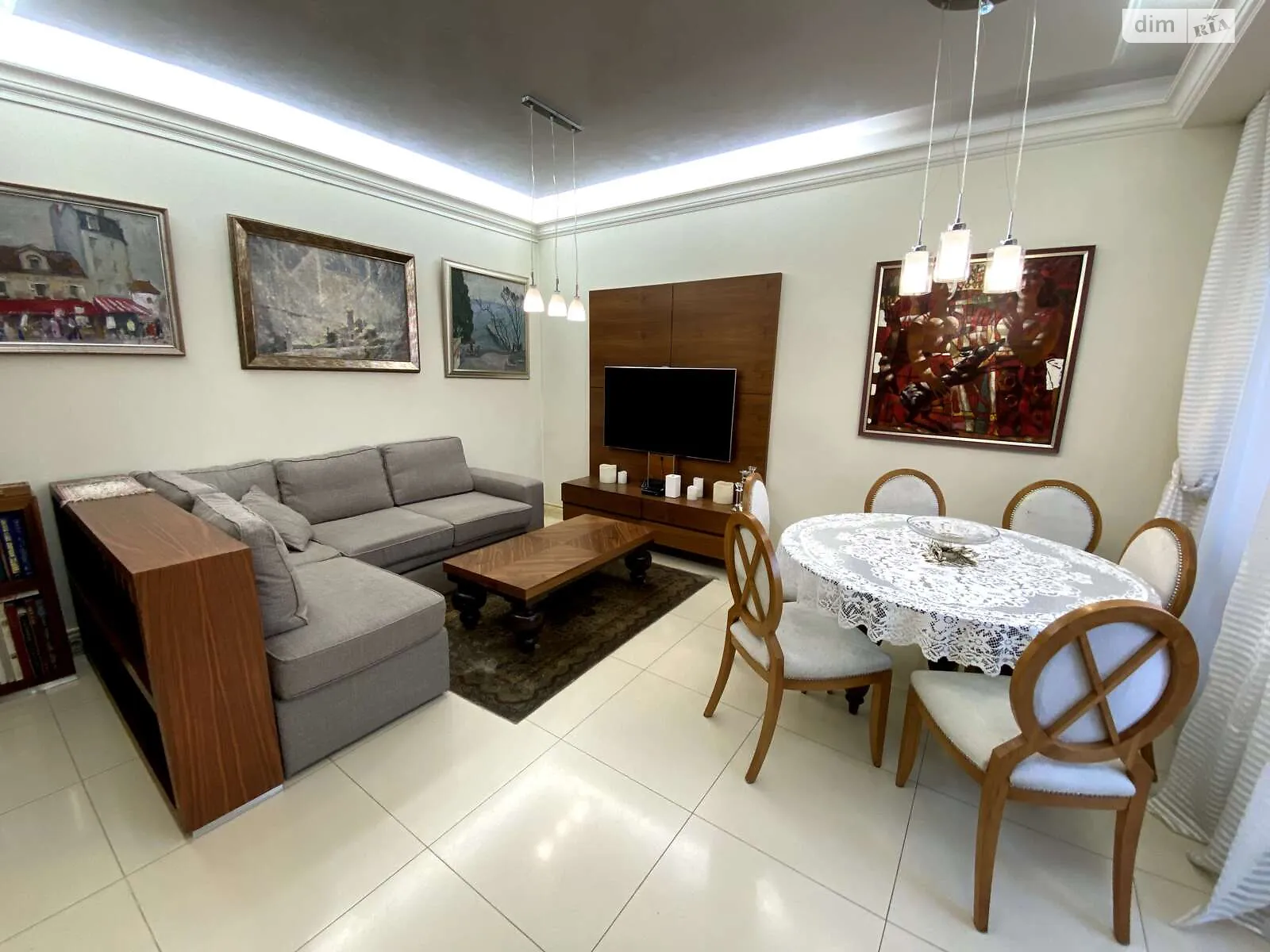 Сдается в аренду 2-комнатная квартира 94 кв. м в, цена: 1500 $ - фото 1