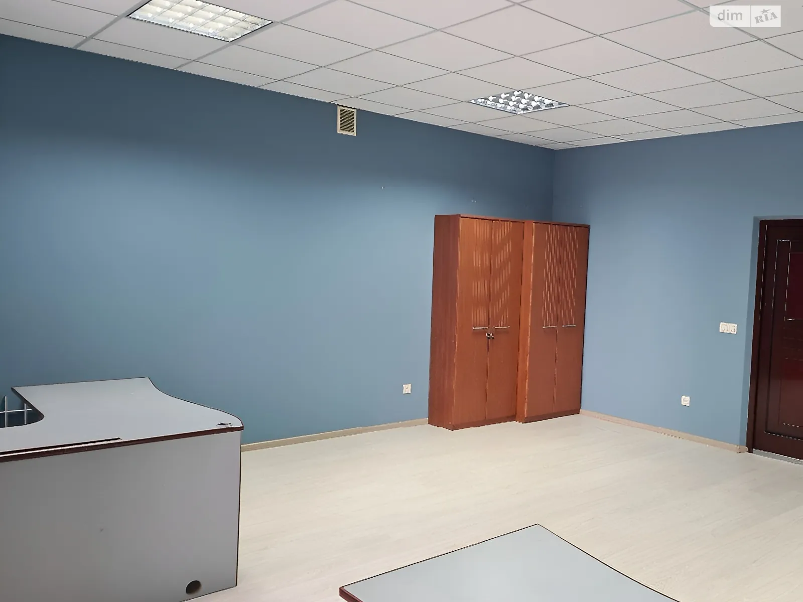 Здається в оренду офіс 34 кв. м в бізнес-центрі, цена: 6000 грн - фото 1