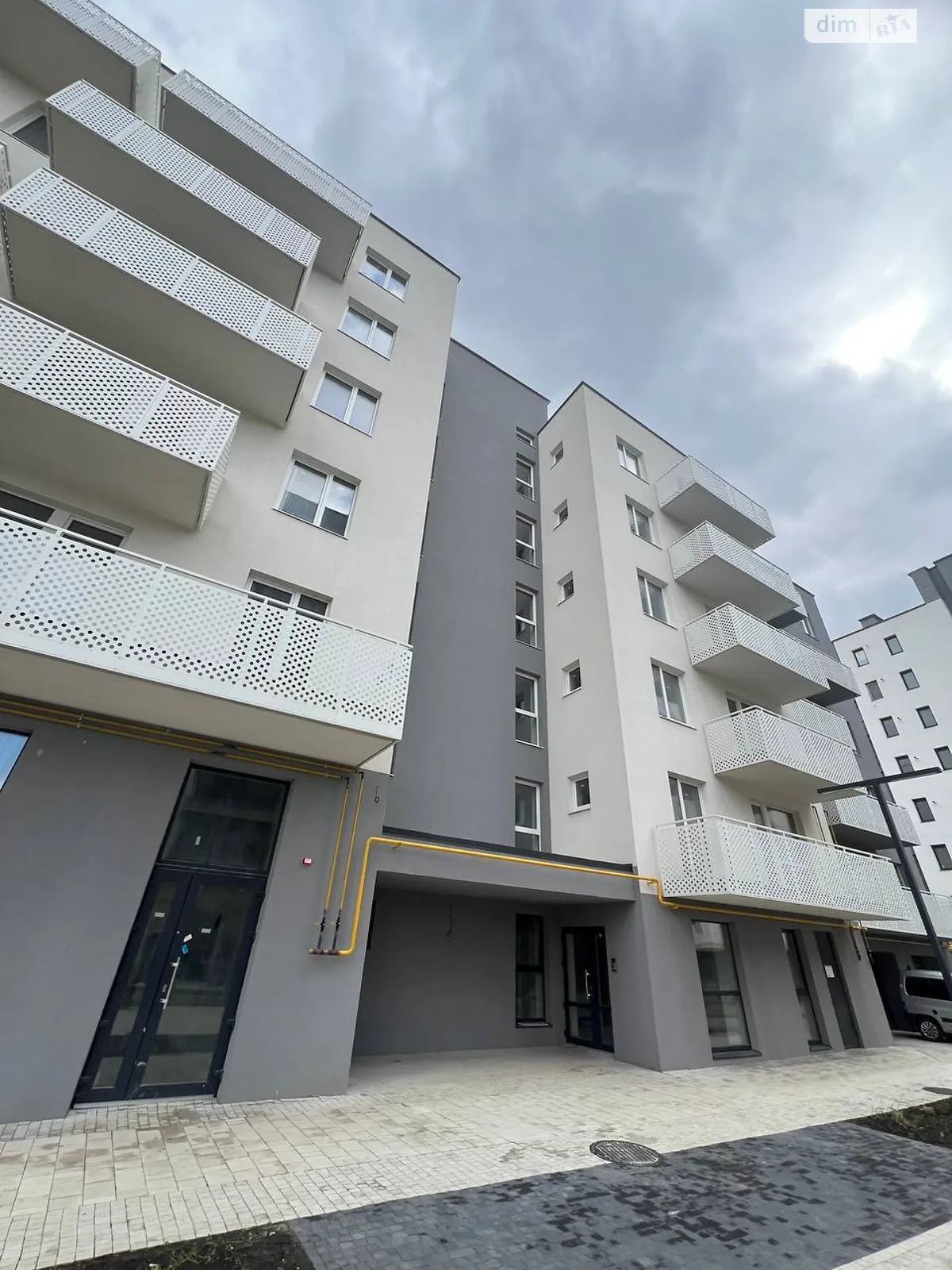 Продается 2-комнатная квартира 65.3 кв. м в Волчинце, ул. Тараса Шевченко, 115 - фото 1