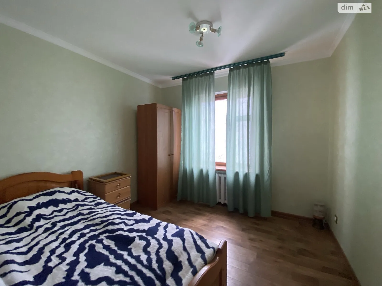 Продается 3-комнатная квартира 65.9 кв. м в Одессе, ул. Академика Заболотного - фото 1