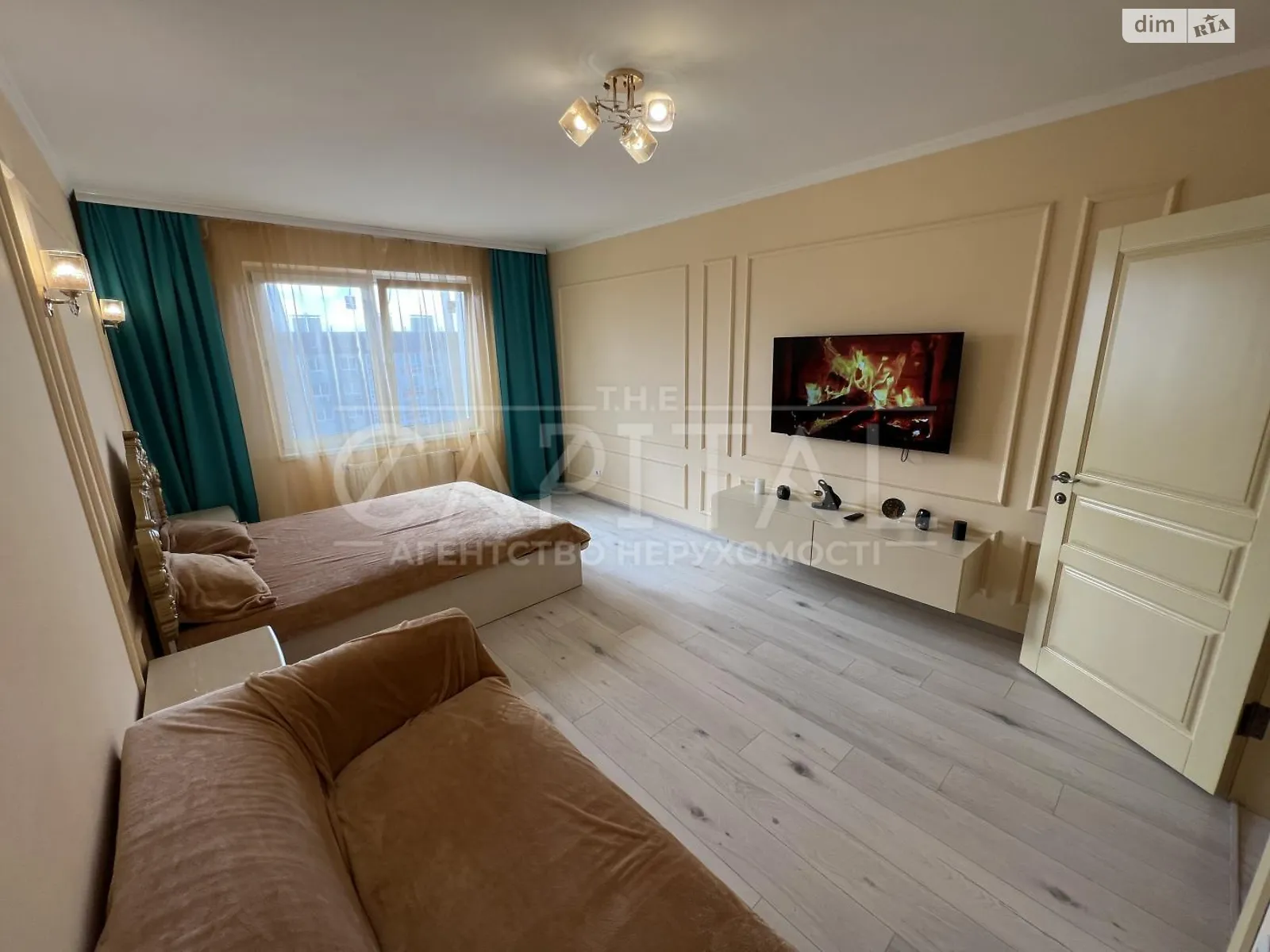 Продается 1-комнатная квартира 42.8 кв. м в Киеве, ул. Софии Русовой, 7А - фото 1
