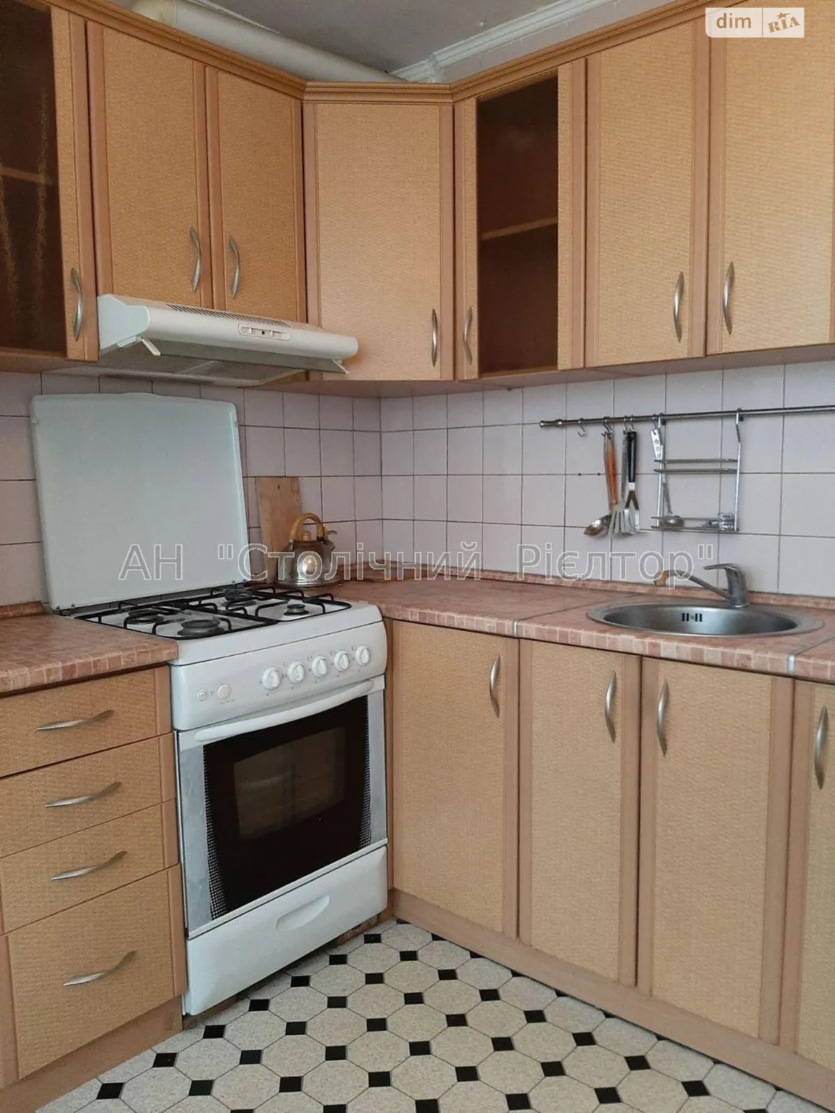 Продается 2-комнатная квартира 45 кв. м в Киеве, ул. Князя Романа Мстиславича(Генерала Жмаченко) - фото 1