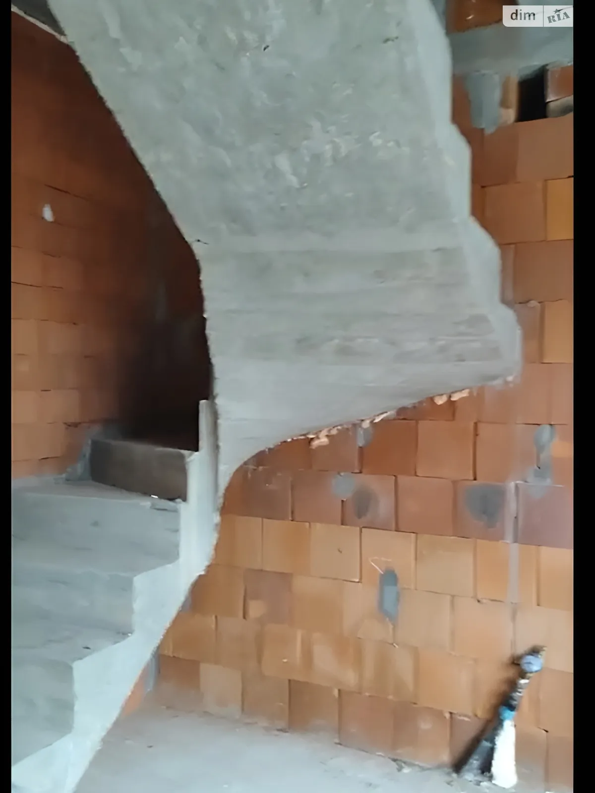 Продається будинок 2 поверховий 85 кв. м з гаражем, цена: 74000 $ - фото 1