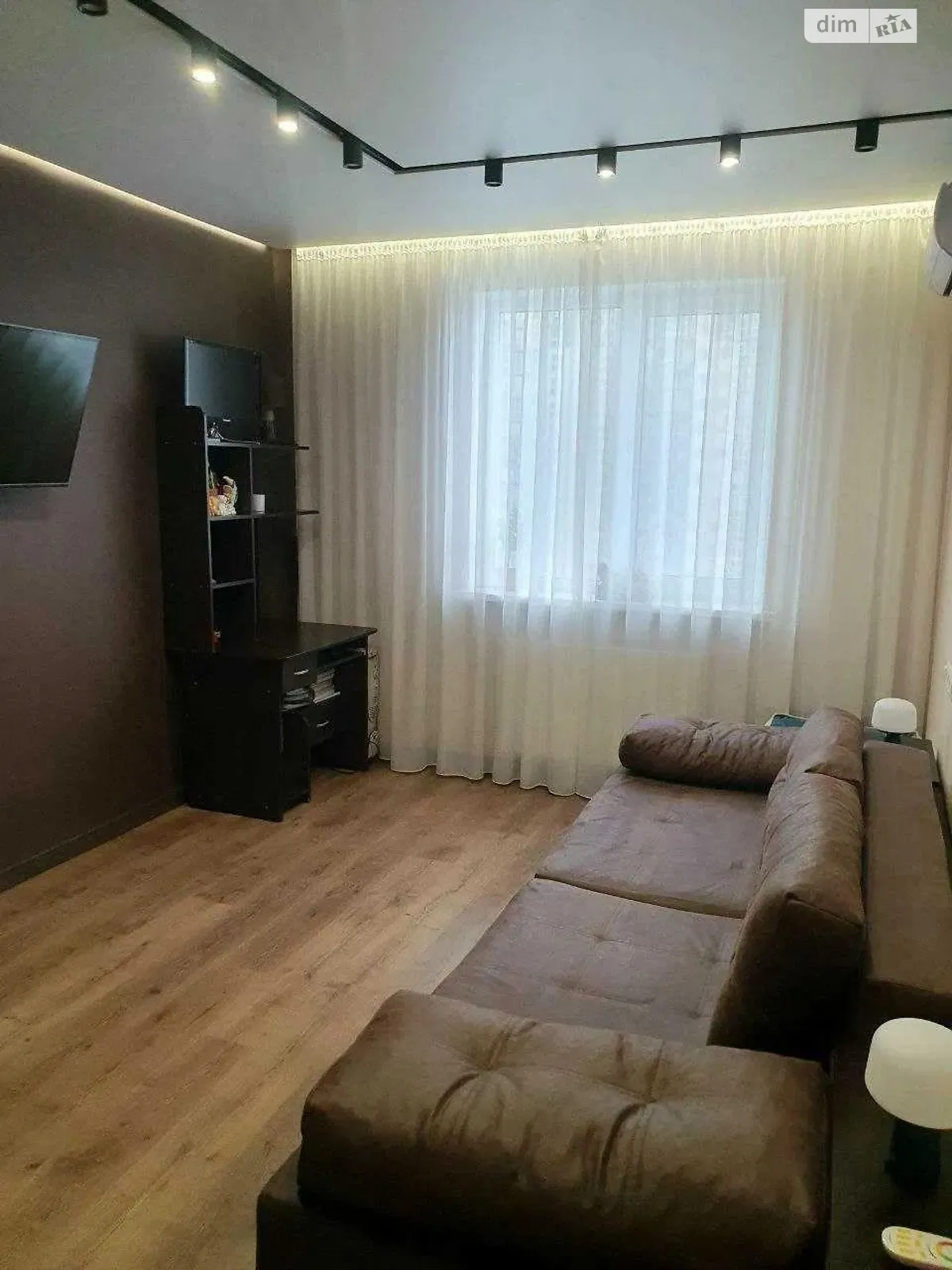 Продается 2-комнатная квартира 83 кв. м в Киеве, ул. Семьи Кульженков, 37 - фото 1