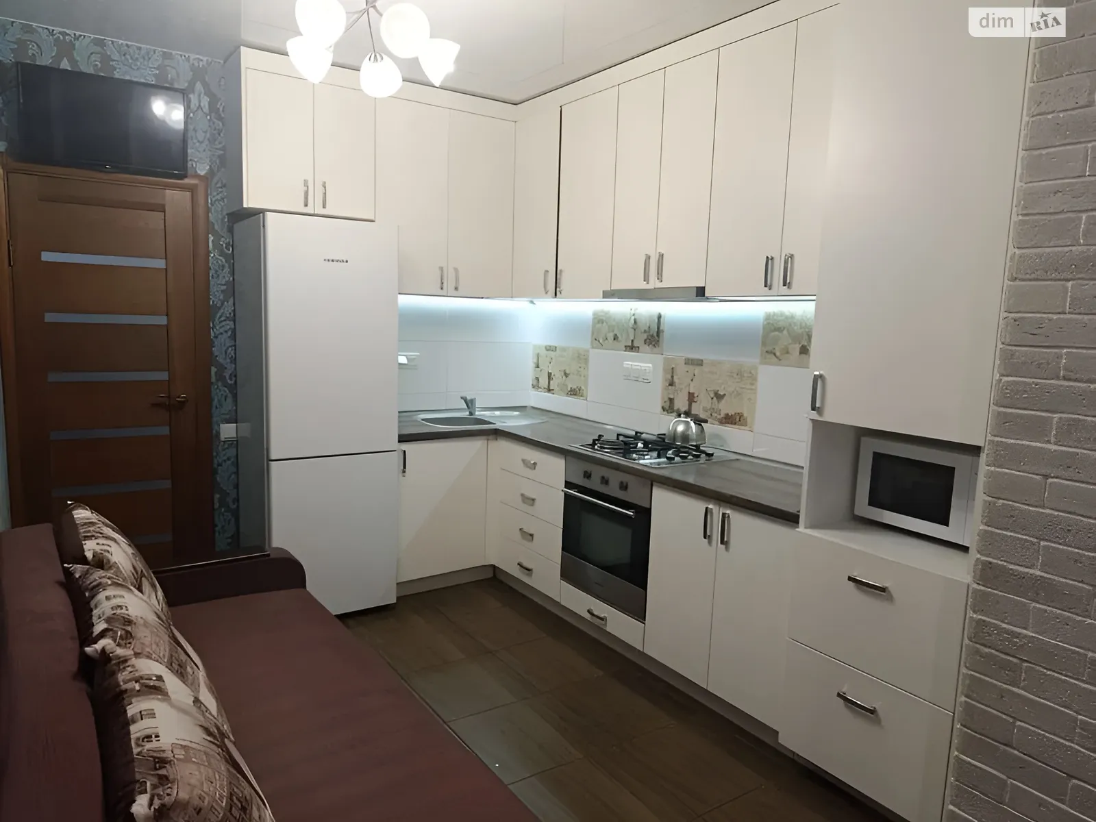 Продается 1-комнатная квартира 36.2 кв. м в Софиевской Борщаговке, просп. Героев Небесной Сотни, 18/8 - фото 1