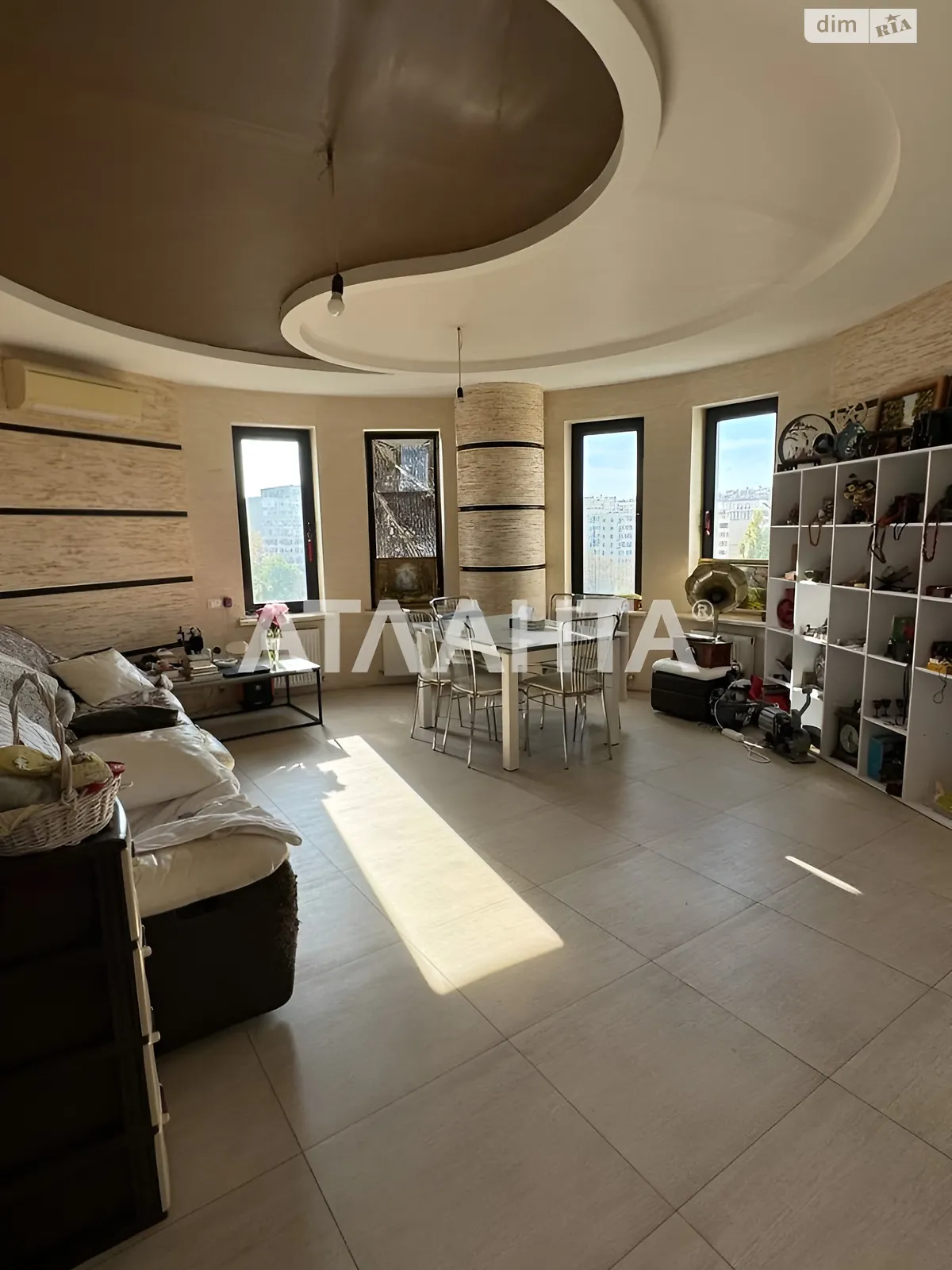 Продается 4-комнатная квартира 158.6 кв. м в Одессе, ул. Пишоновская - фото 1
