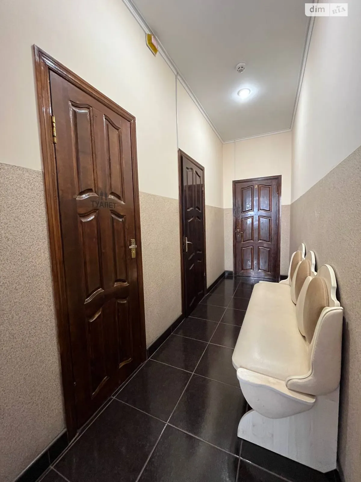 Продается помещения свободного назначения 225 кв. м в 2-этажном здании, цена: 105000 $ - фото 1