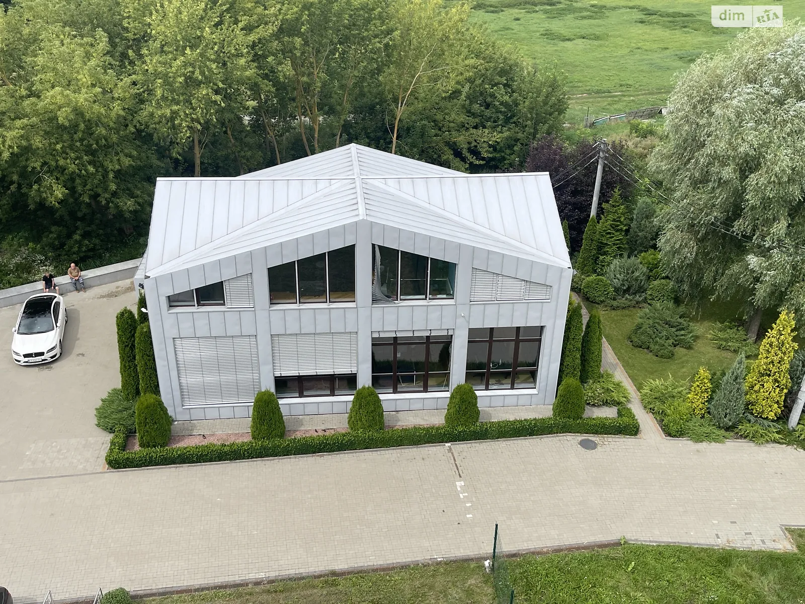 Продается офис 1400 кв. м в бизнес-центре, цена: 1200000 $ - фото 1