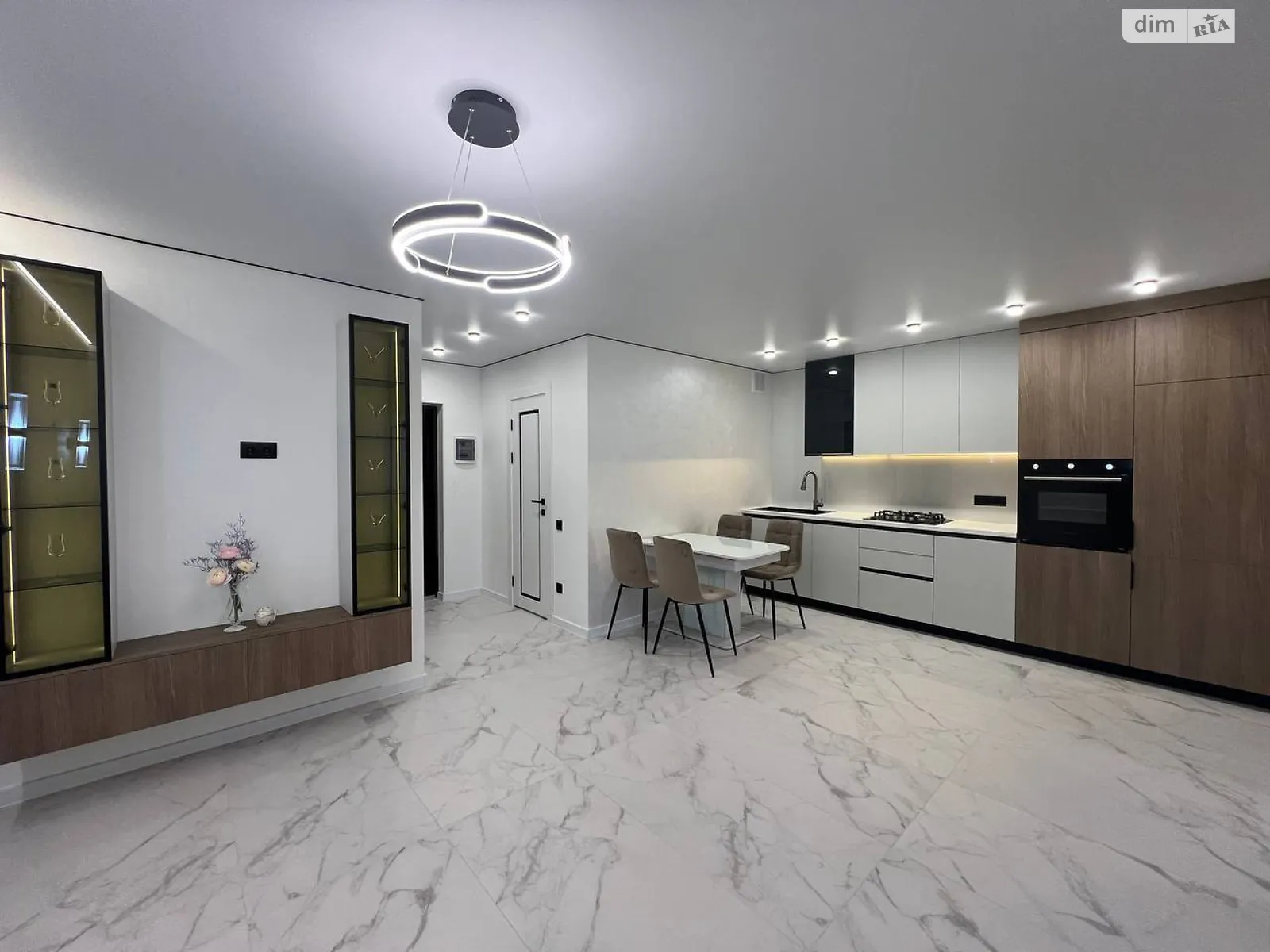 2-кімнатна квартира 57 кв. м у Тернополі, цена: 69000 $ - фото 1