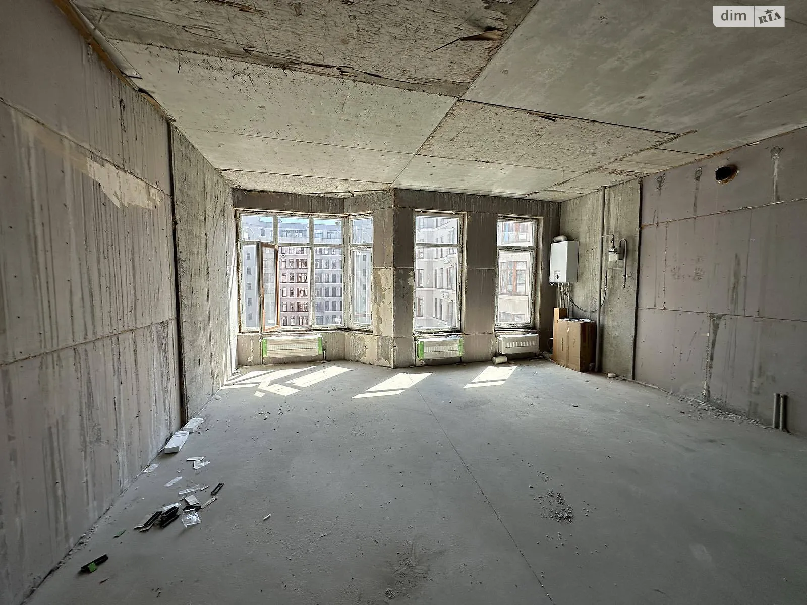 Продается 1-комнатная квартира 48 кв. м в Одессе, ул. Дача Ковалевского, 91 - фото 1