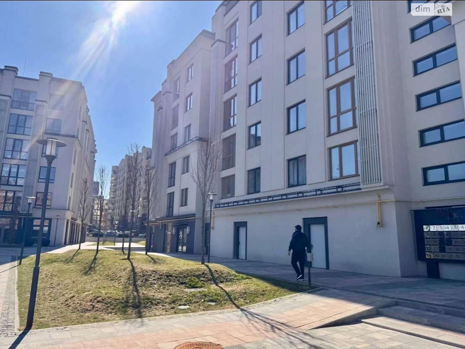 Продається 1-кімнатна квартира 24.3 кв. м у Ірпені, вул. Миколи Сингаївського(Ново-Оскольська), 2Б/2 - фото 1
