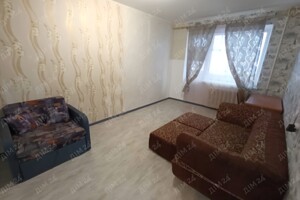Продаж квартири, Полтава, р‑н. Половки, Кузьми Скрябіна (Курчатова) вулиця