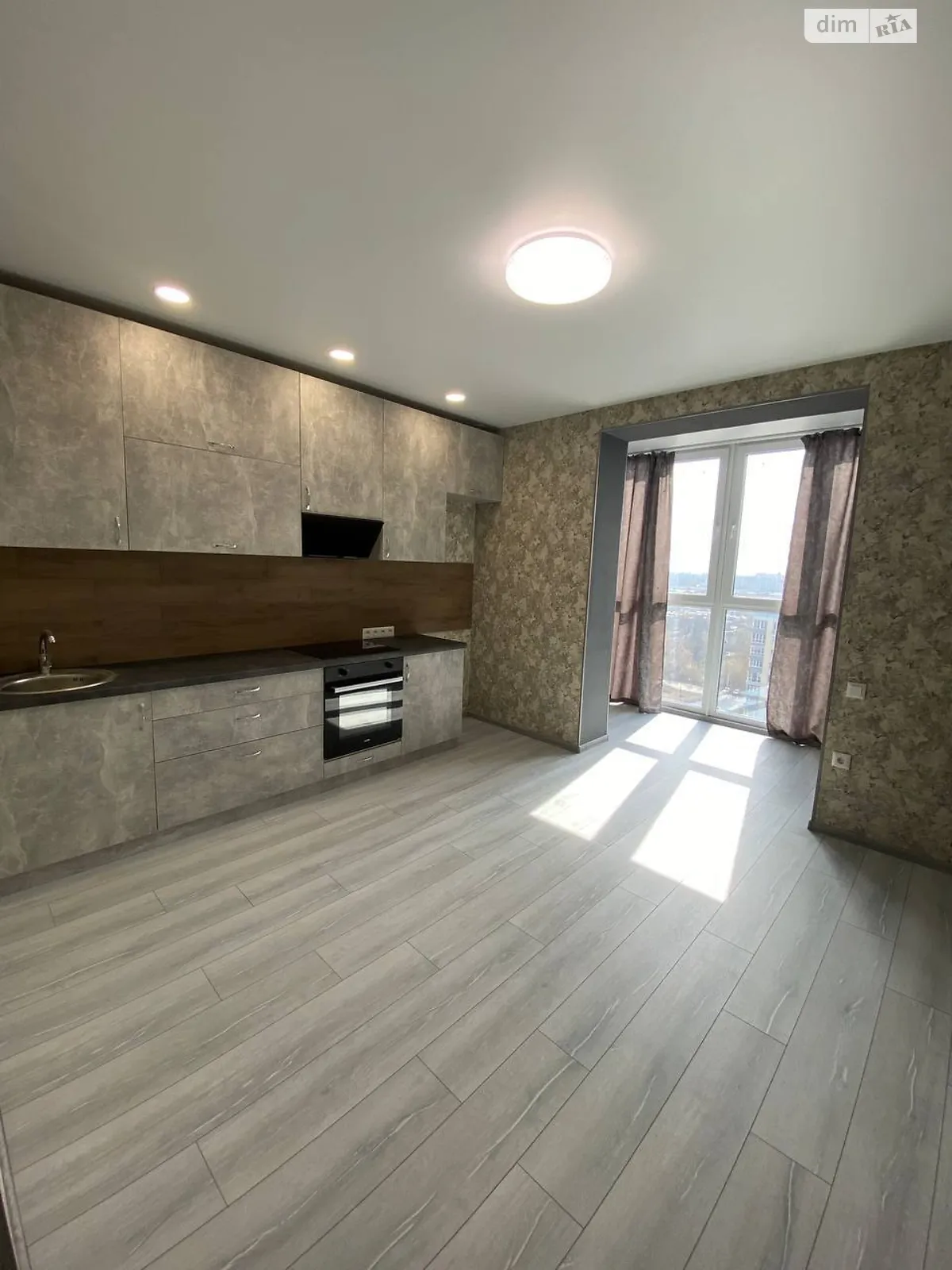 Продається 1-кімнатна квартира 52 кв. м у Черкасах, цена: 64899 $ - фото 1