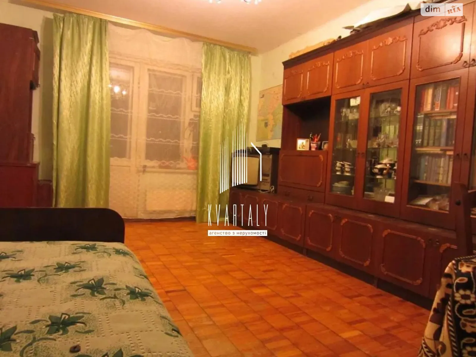 Продается 4-комнатная квартира 95 кв. м в Киеве, ул. Ревуцкого, 11В - фото 1