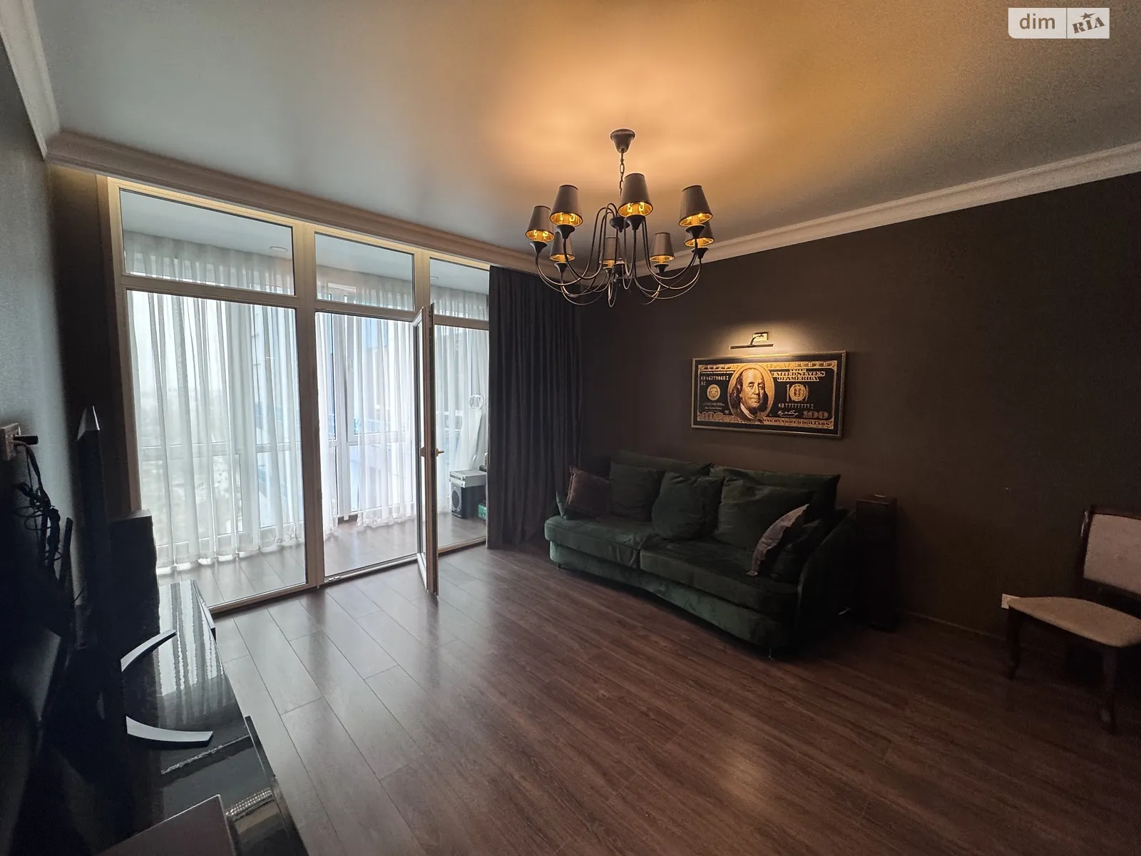 Продается 3-комнатная квартира 86.6 кв. м в Одессе, ул. Георгия Липского(Толбухина) - фото 1