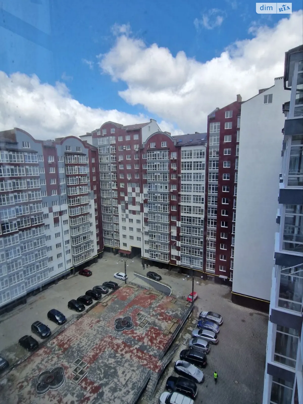 Продается 1-комнатная квартира 36 кв. м в Ивано-Франковске, ул. Высочана Семена, 18 - фото 1