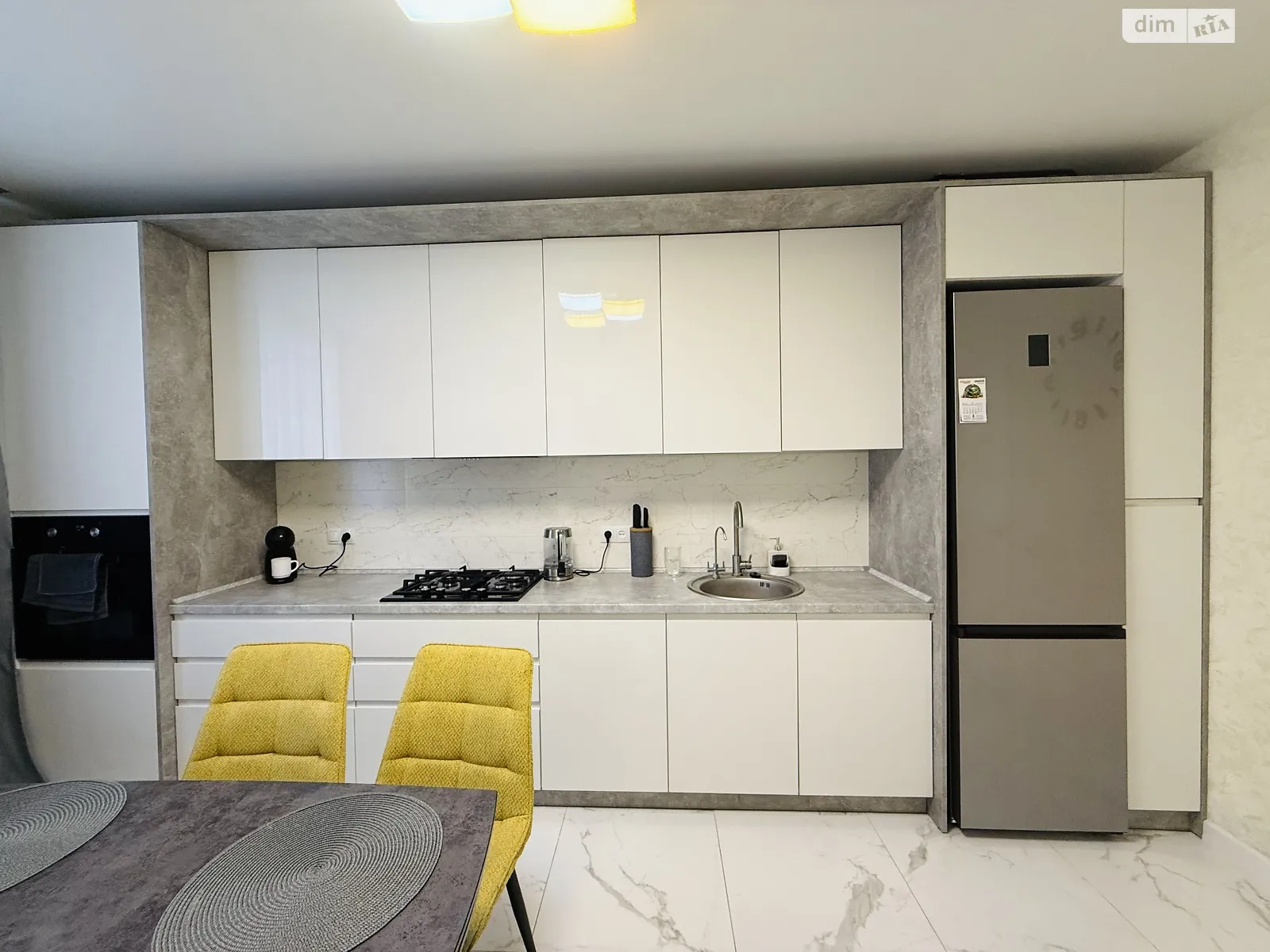 Продается 1-комнатная квартира 42.5 кв. м в Хмельницком, ул. Кармелюка, 3/3 - фото 1