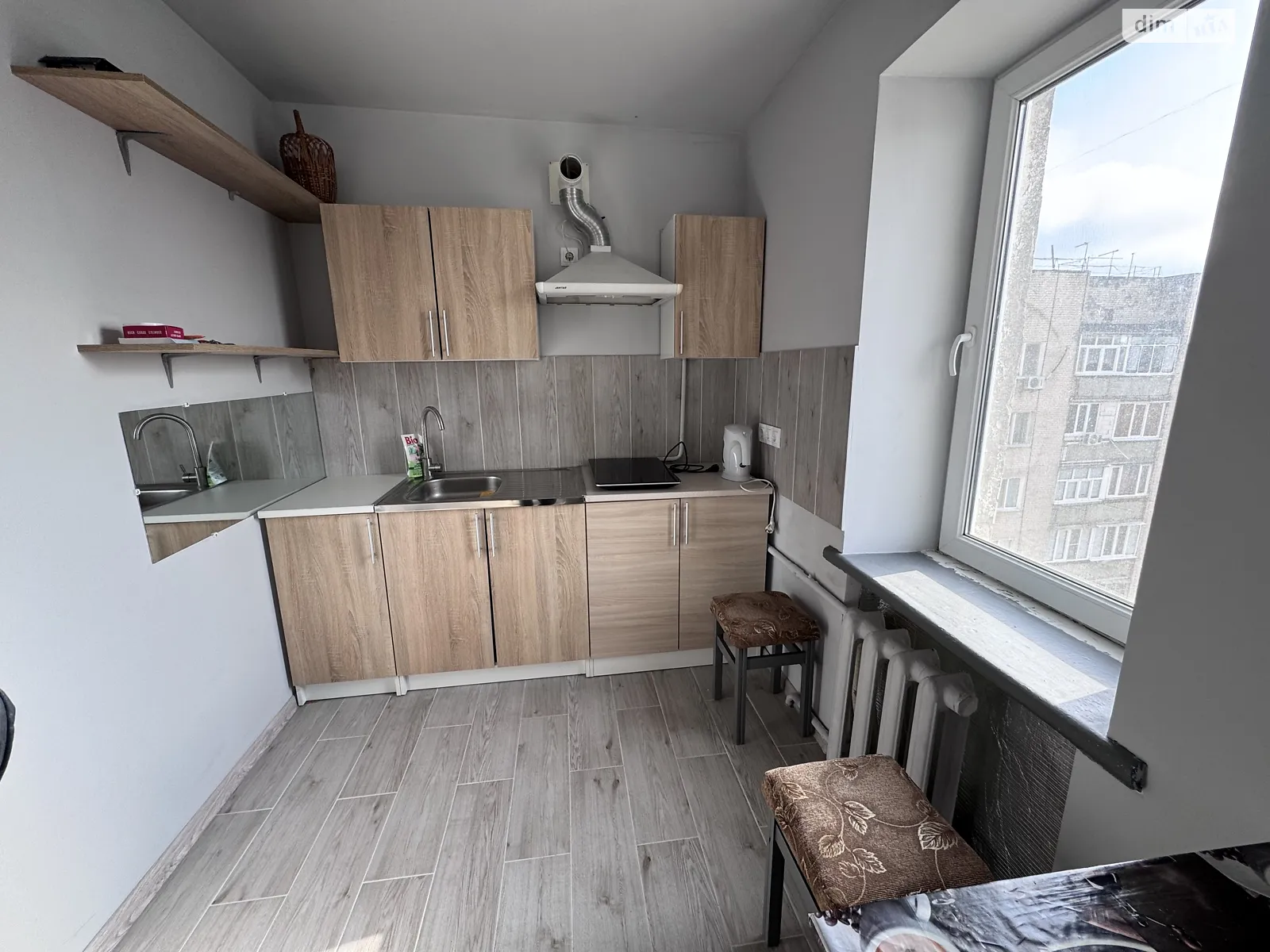 Продается 1-комнатная квартира 27 кв. м в Хмельницком - фото 1