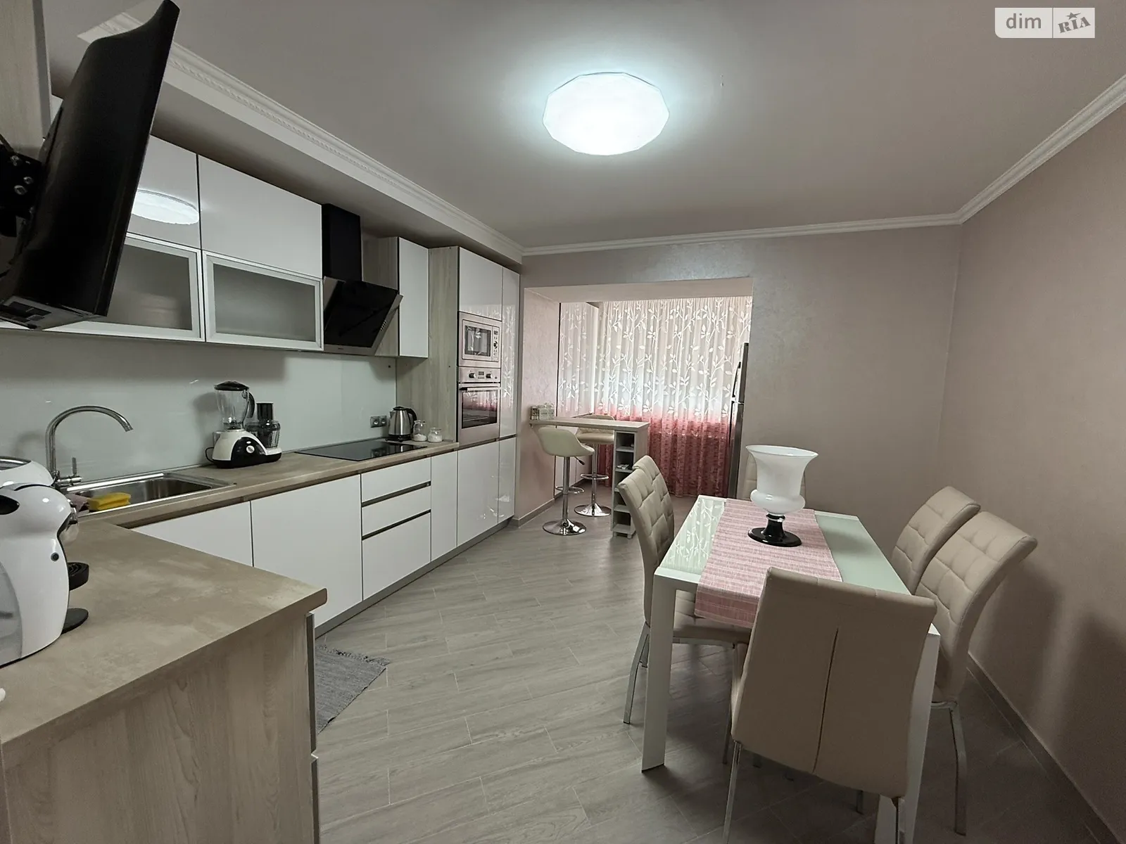 2-кімнатна квартира 75 кв. м у Тернополі, цена: 88500 $ - фото 1