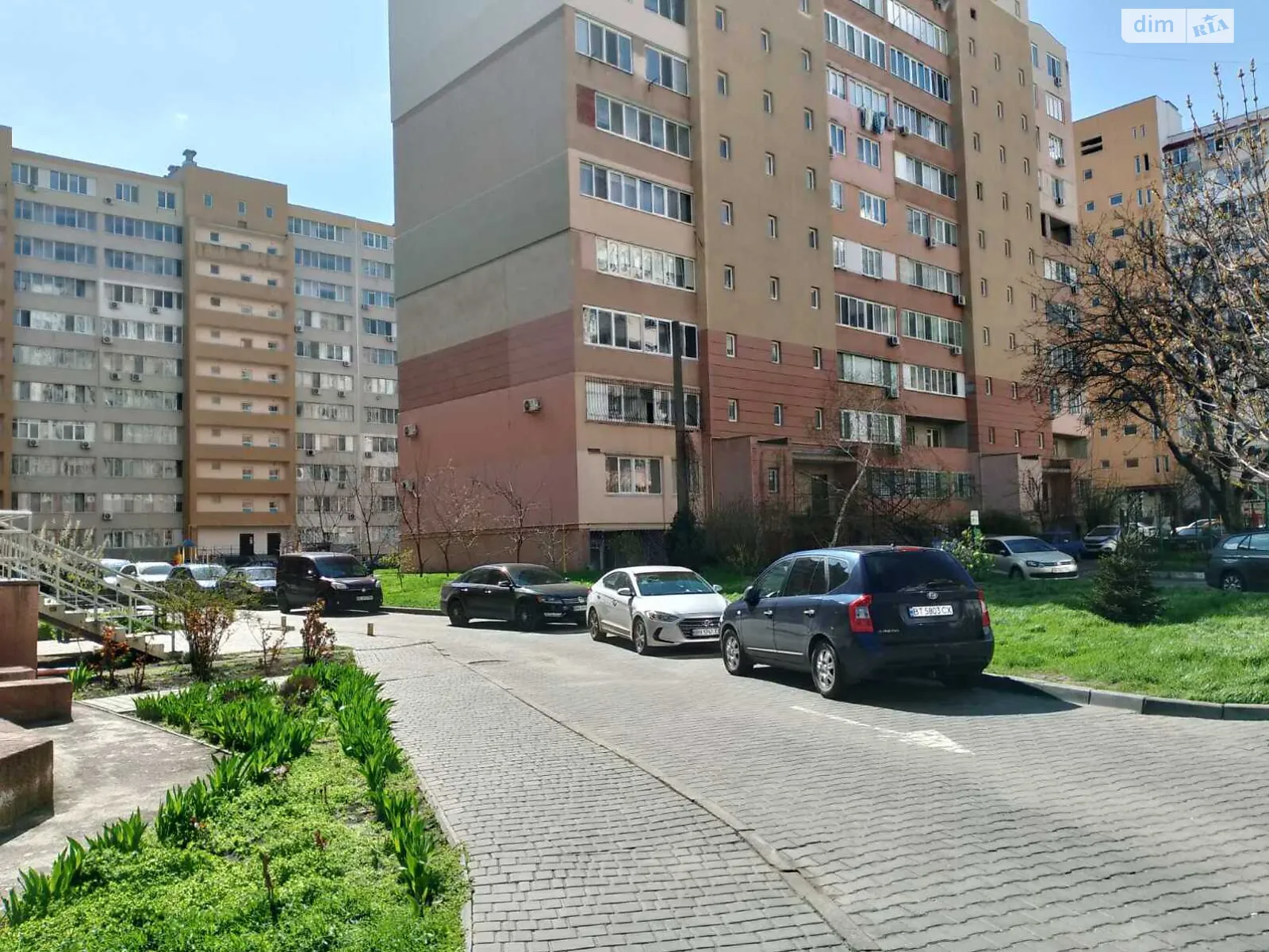 Продається 1-кімнатна квартира 30 кв. м у Одесі, вул. Академіка Сахарова, 18 - фото 1