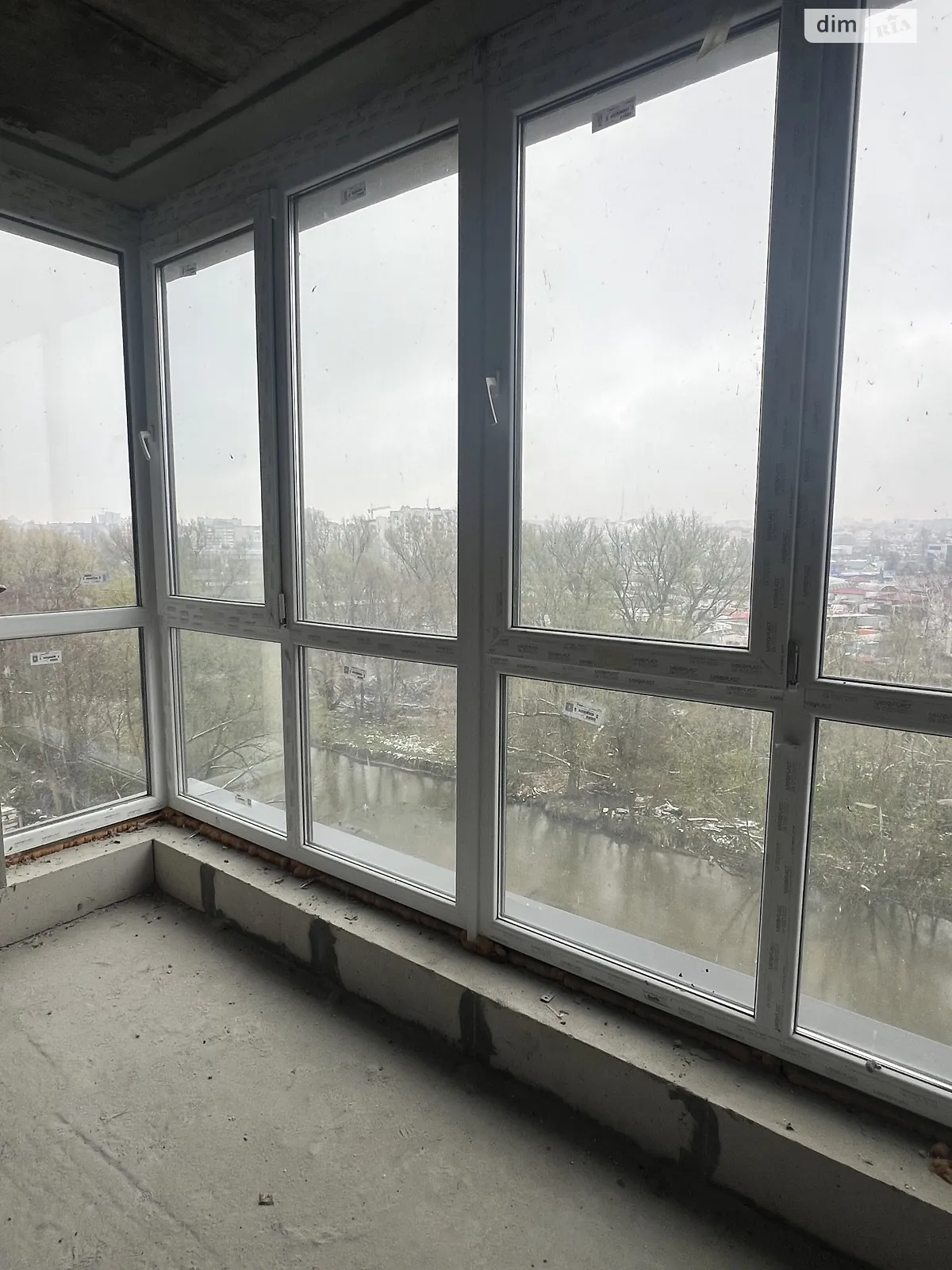2-комнатная квартира 81 кв. м в Тернополе, пер. Кирпичный - фото 1