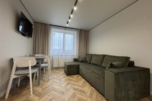Продаж квартири, Тернопіль, р‑н. Центр, Пирогова вулиця