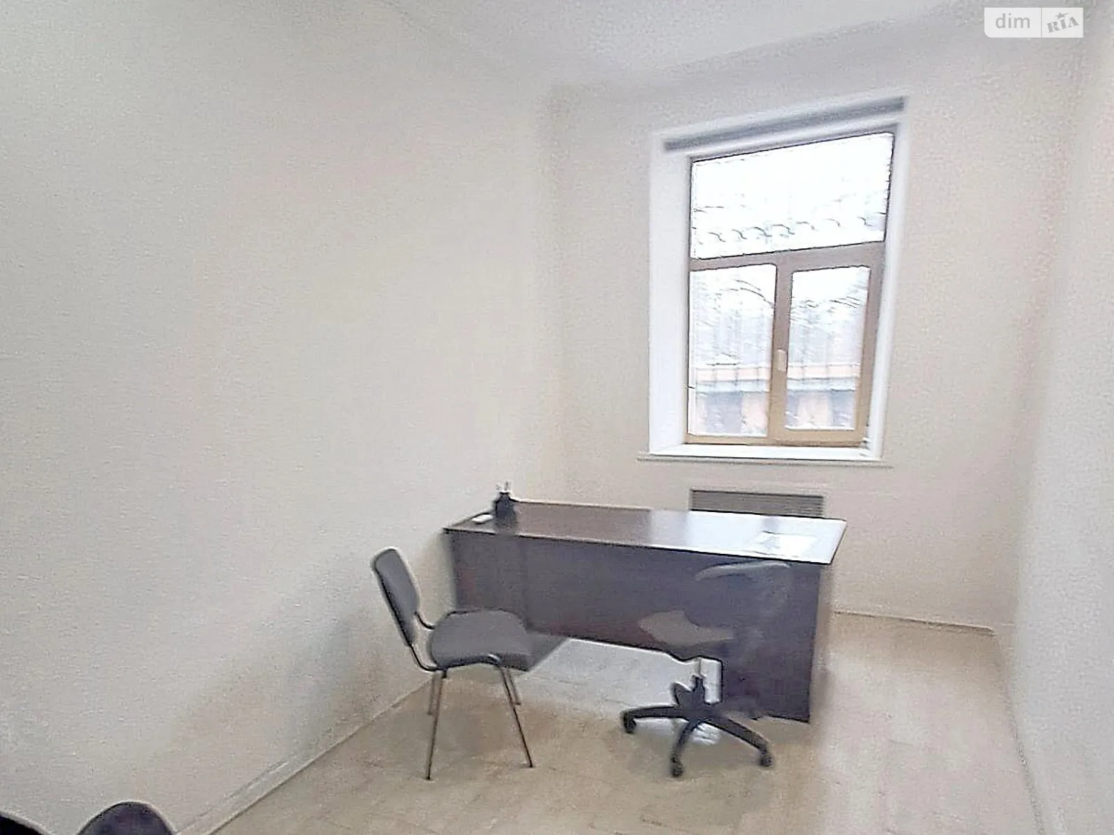 Здається в оренду офіс 16 кв. м в бізнес-центрі, цена: 12100 грн - фото 1