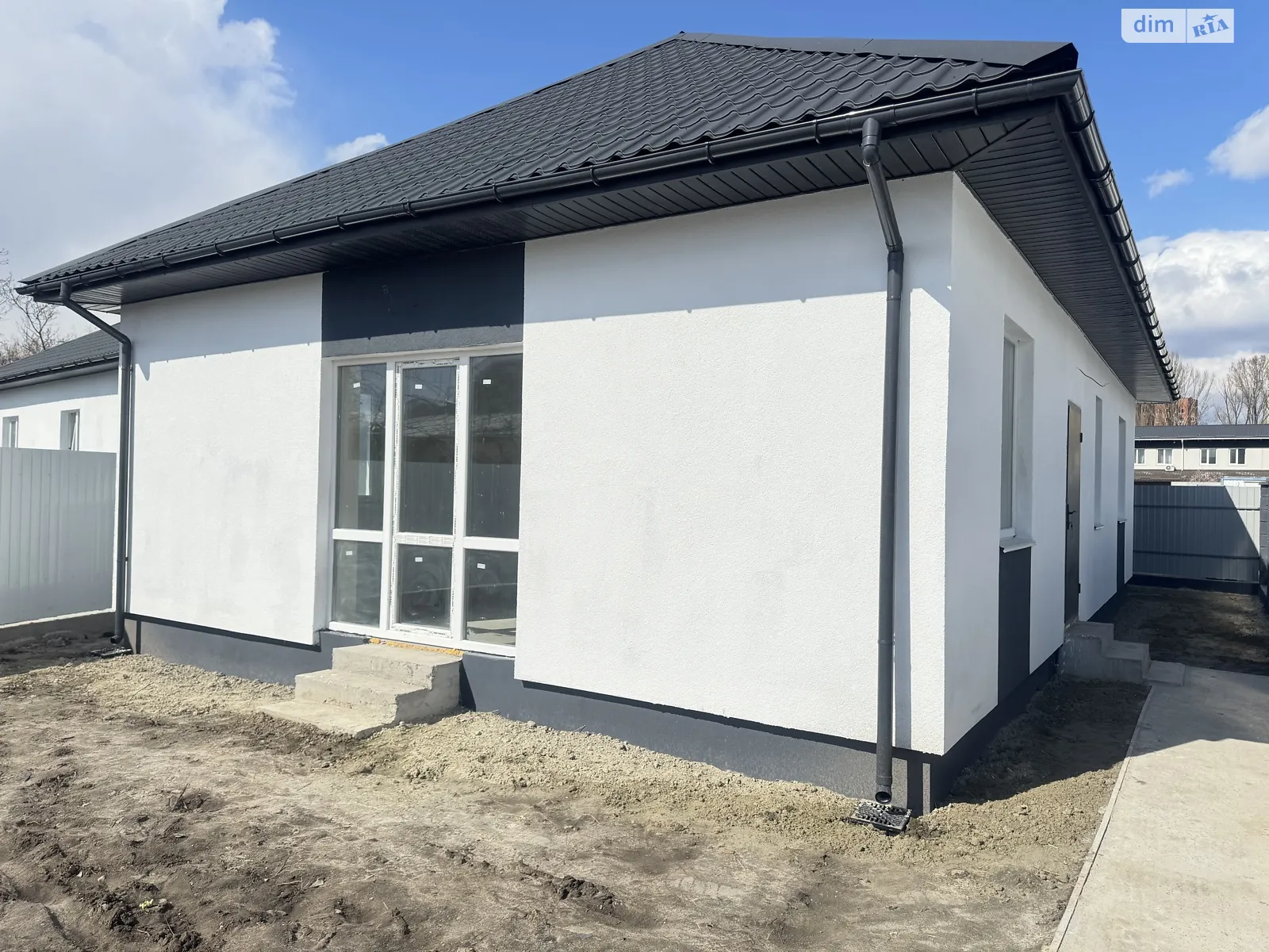 Продається одноповерховий будинок 80 кв. м с басейном, цена: 72000 $ - фото 1