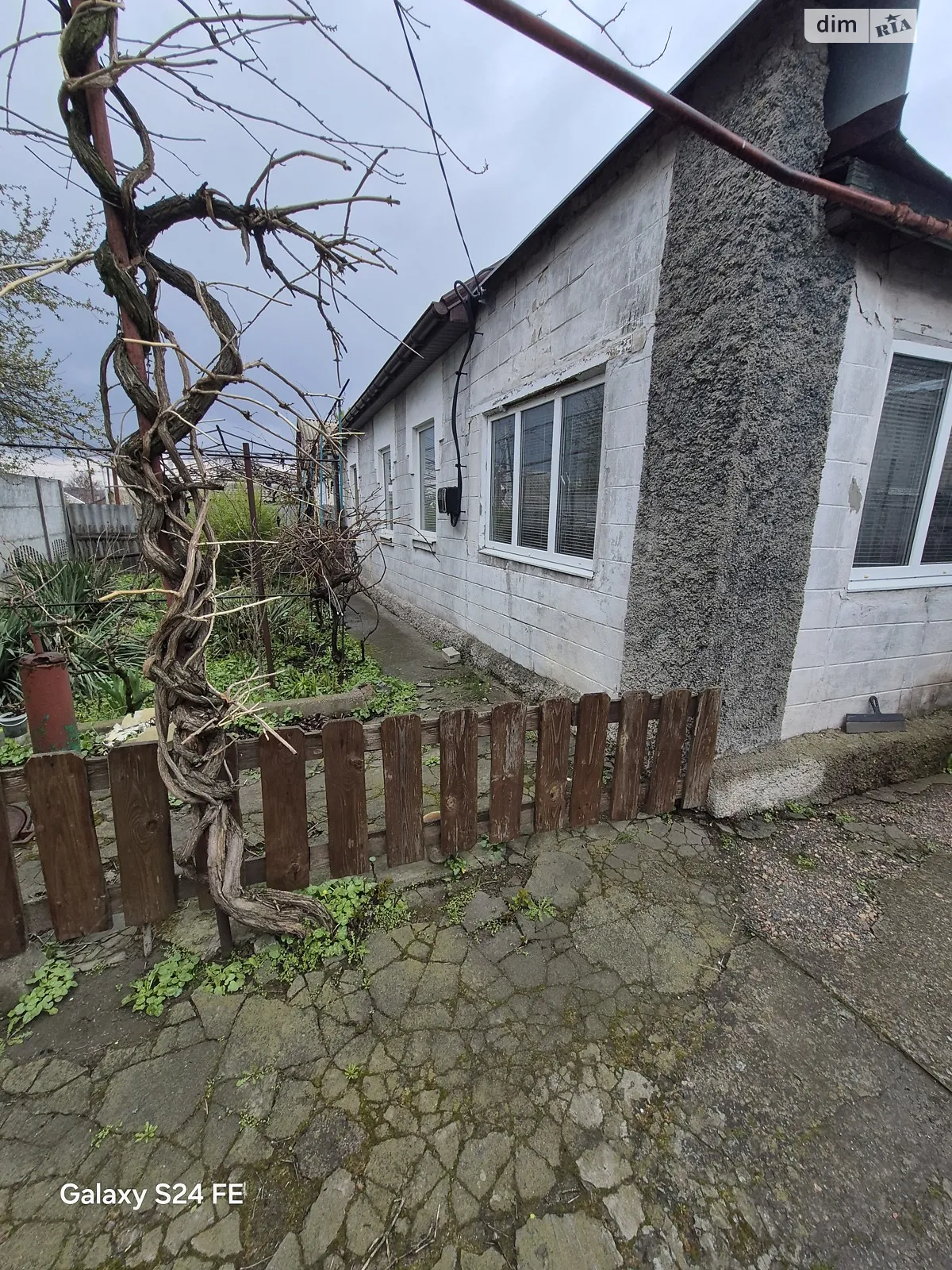 Продается часть дома 80 кв. м с беседкой, цена: 15900 $ - фото 1