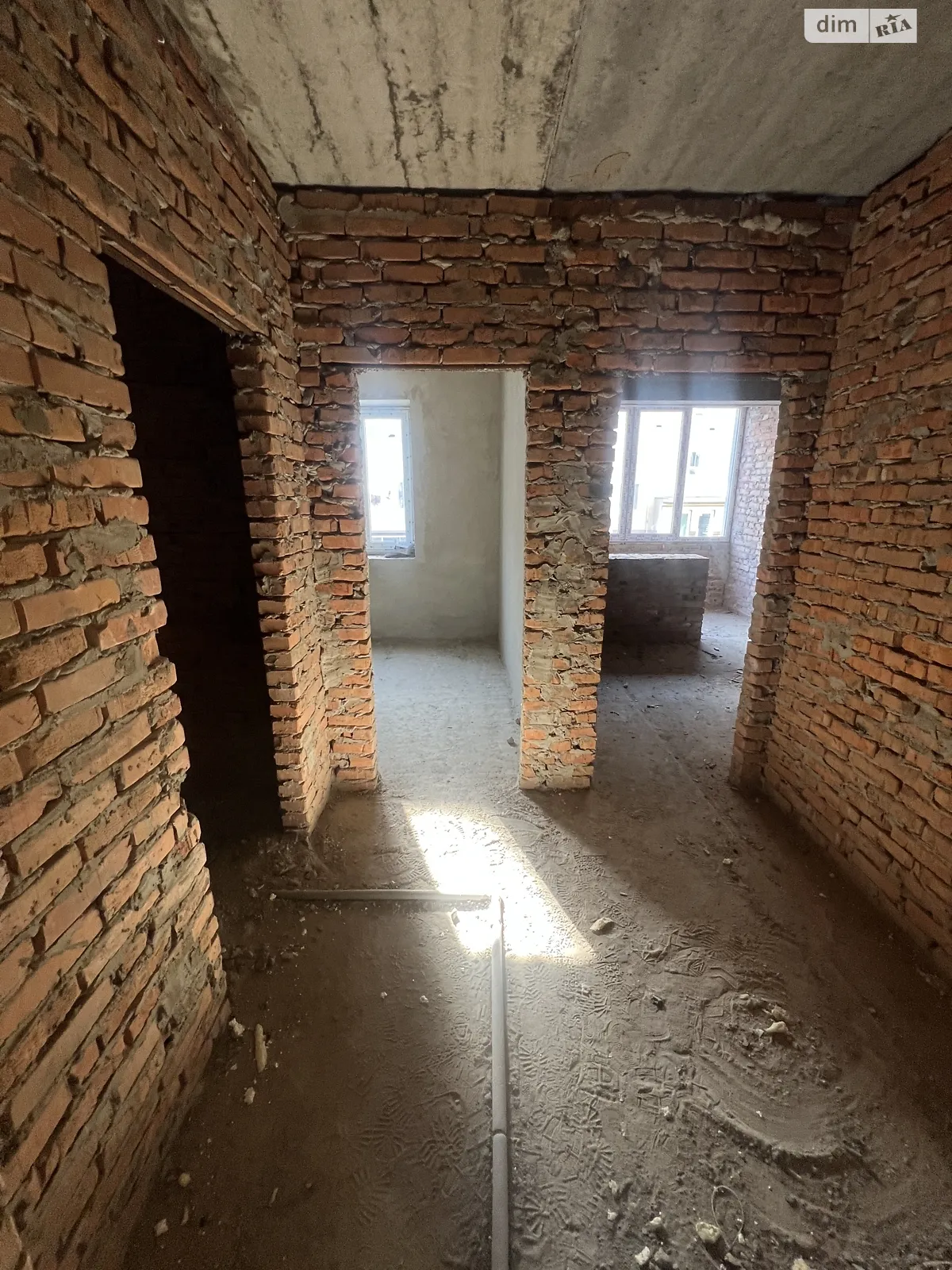 Продається 1-кімнатна квартира 35 кв. м у Ворзелі, цена: 23000 $ - фото 1