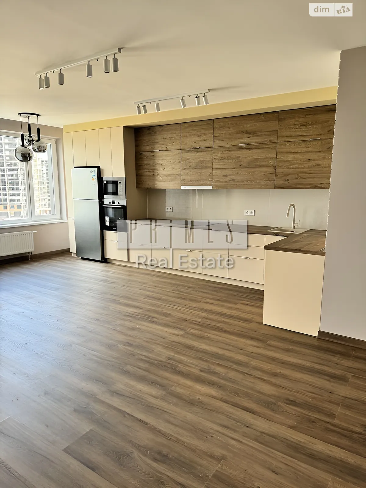 Продается 3-комнатная квартира 109 кв. м в Киеве, ул. Академика Заболотного - фото 1