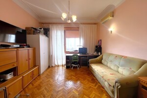Продаж квартири, Київ, р‑н. Печерськ, ст.м. Звіринецька(Дружби народів), Німанська вулиця, буд. 4