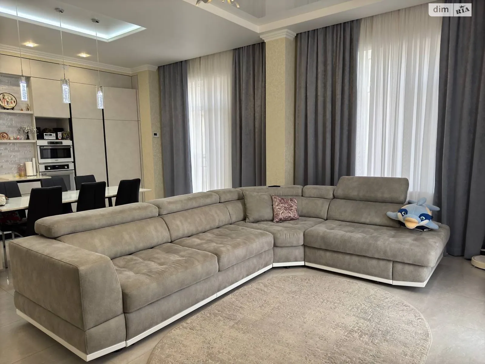 Продається 2-кімнатна квартира 118.9 кв. м у Фонтанці, пров. Травневий, 6 - фото 1