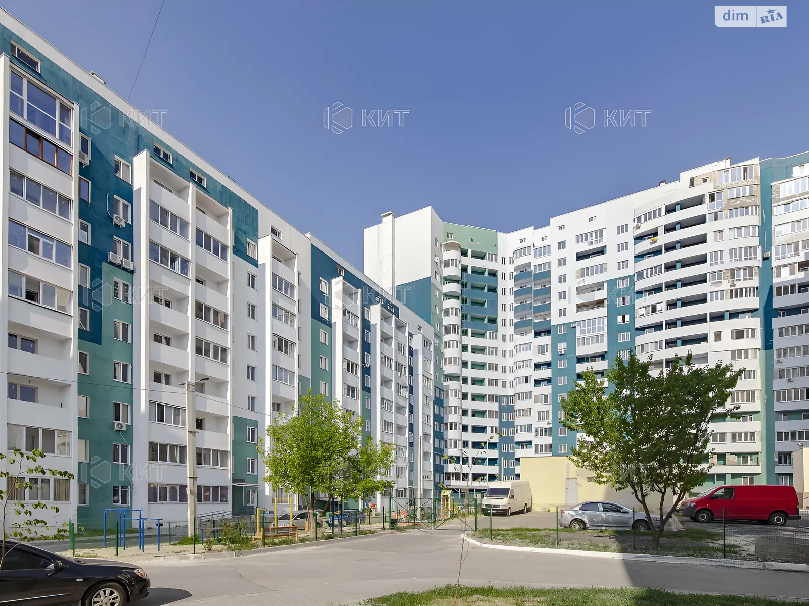 Продается 2-комнатная квартира 65 кв. м в Харькове, ул. Качановская, 17 - фото 1