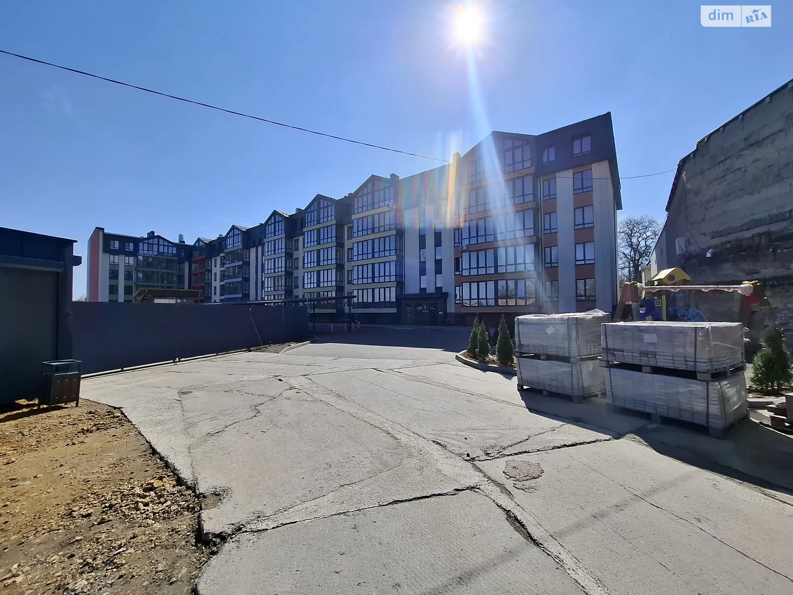Продается 1-комнатная квартира 35 кв. м в Одессе, ул. Слободская, 56/1 - фото 1