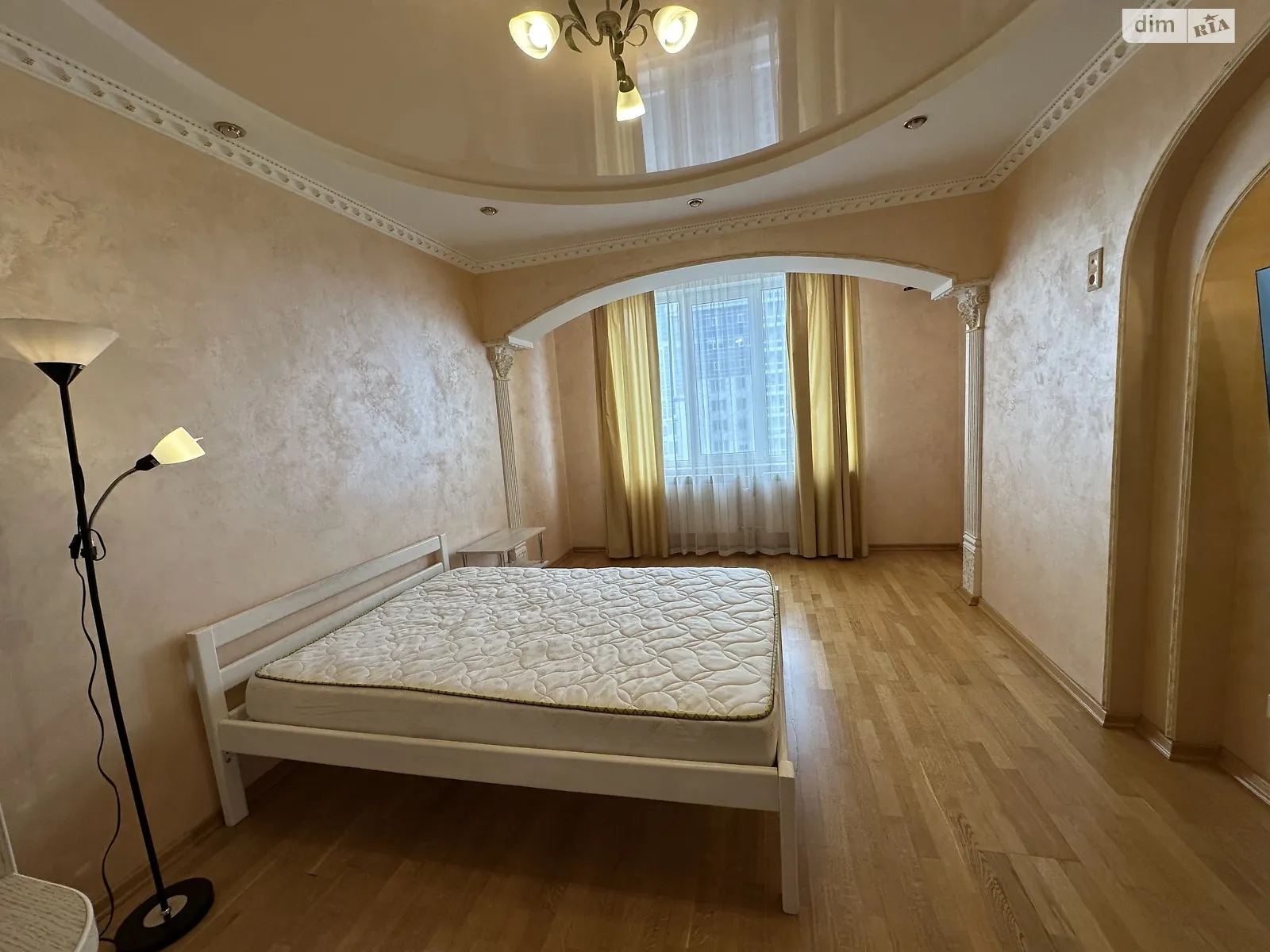 Продается 1-комнатная квартира 46.7 кв. м в Киеве, наб. Днепровская, 1 - фото 1