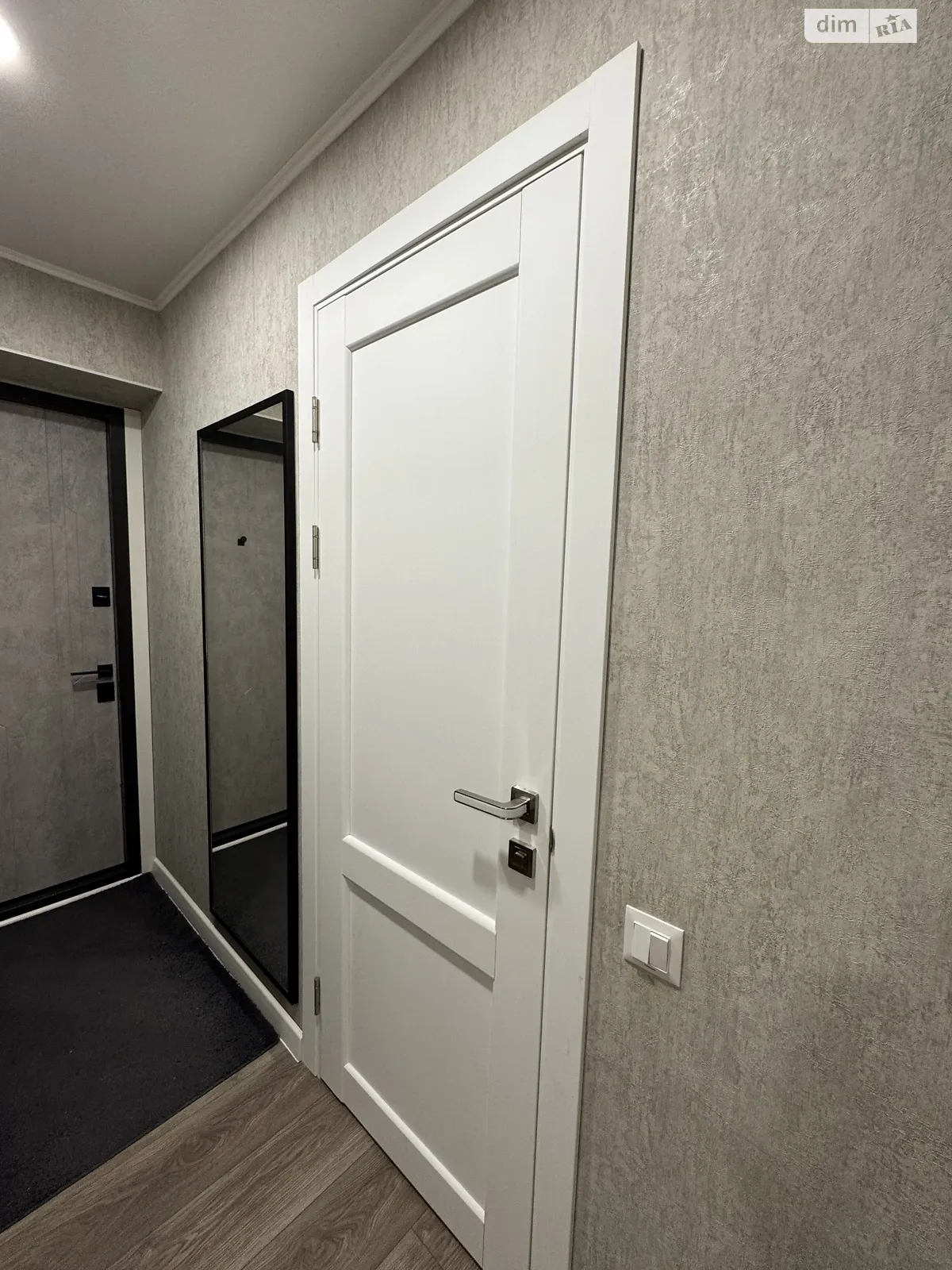 Продается 3-комнатная квартира 63.4 кв. м в Ирпене, ул. Мира, 6А - фото 1