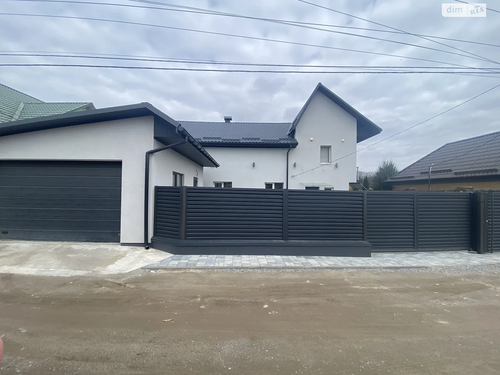 Продається одноповерховий будинок 110 кв. м з бесідкою, цена: 229000 $ - фото 1