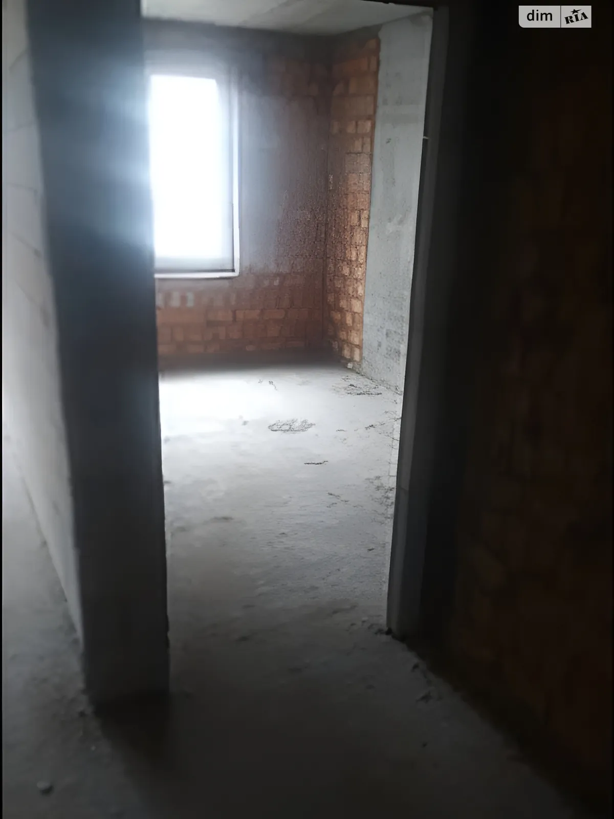 Продается 1-комнатная квартира 37 кв. м в Ирпене, ул. Университетская(Карла Маркса), 1М - фото 1