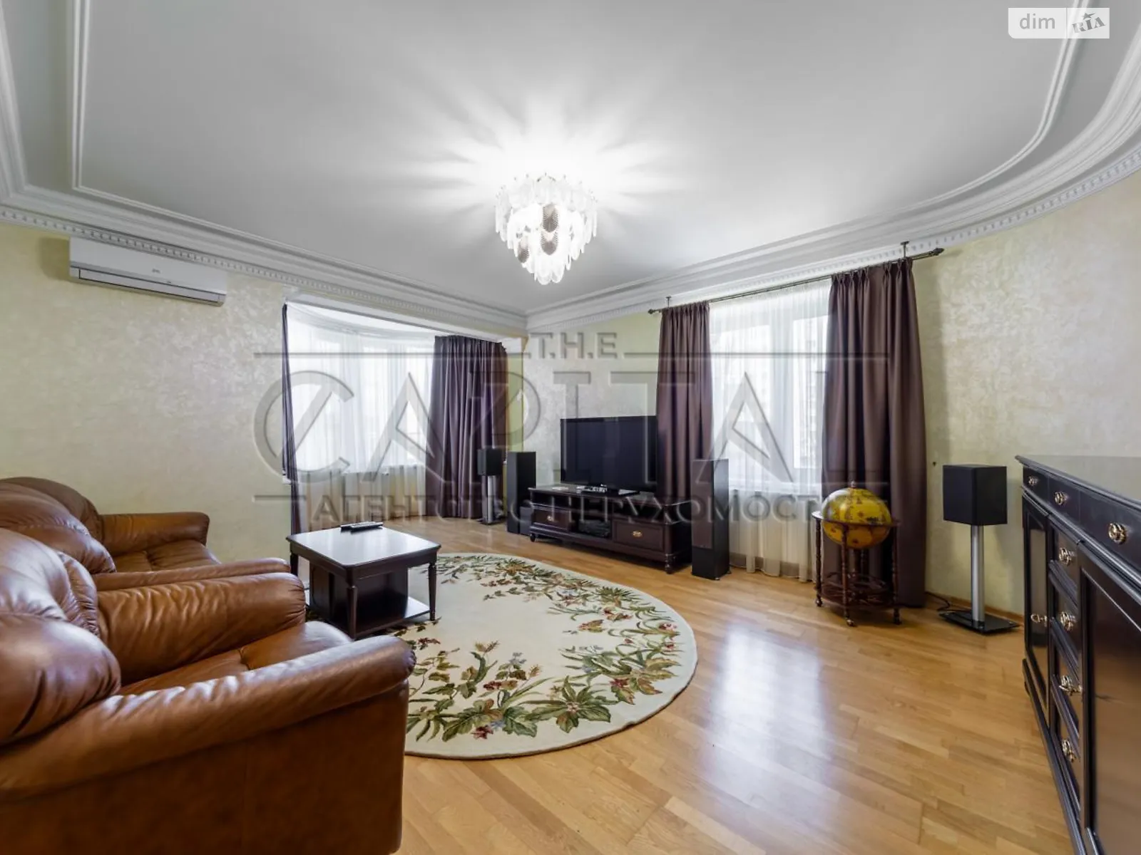 Сдается в аренду 4-комнатная квартира 130.2 кв. м в, цена: 1000 $ - фото 1