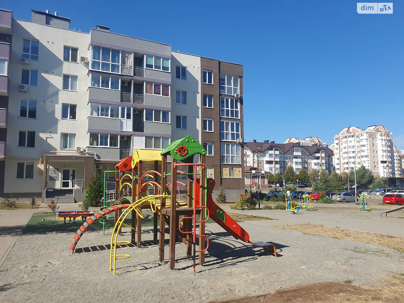 Продається 2-кімнатна квартира 61 кв. м у Бучі, вул. Бориса Гмирі, 11/5 - фото 1