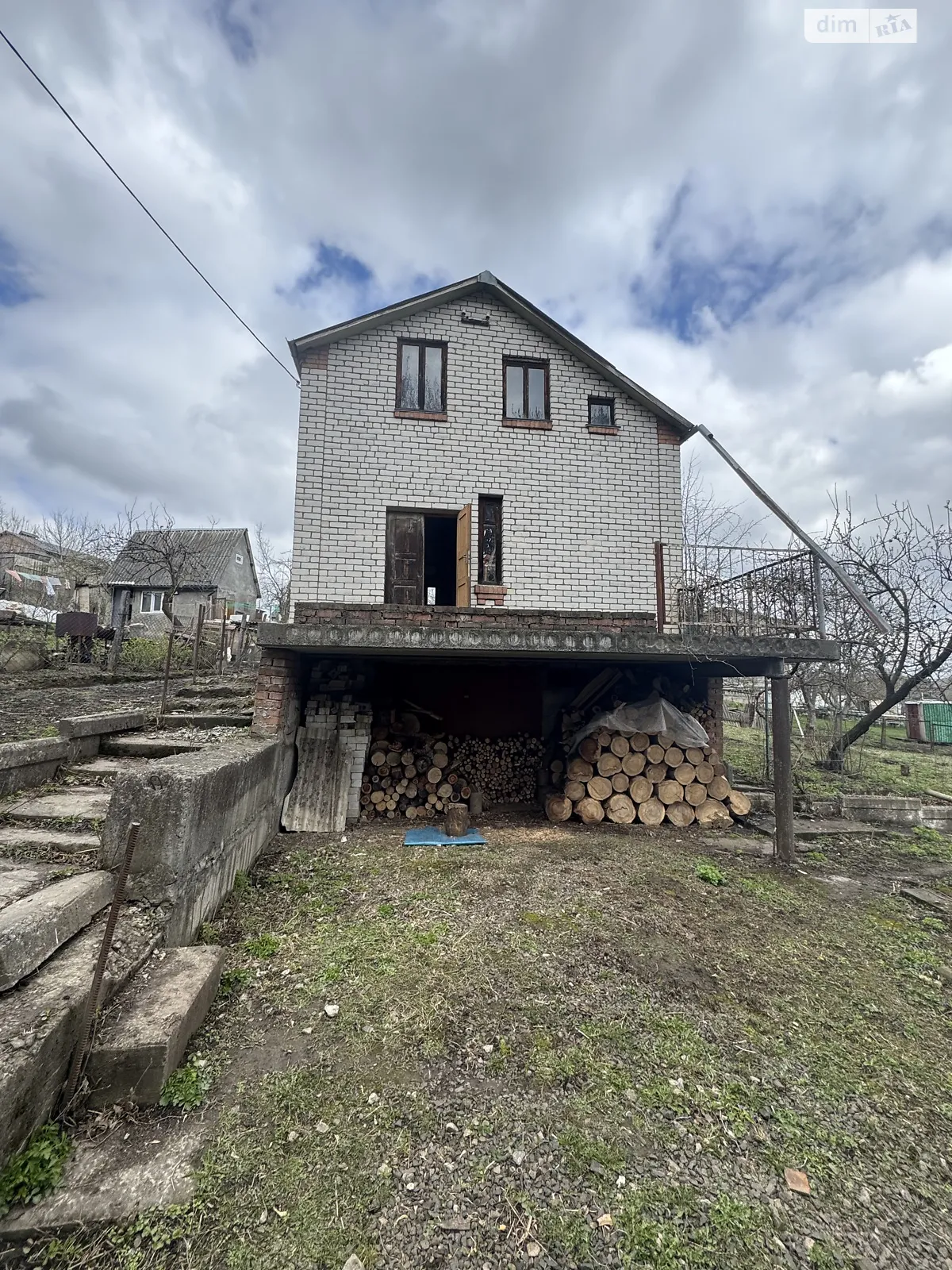 Продается дом на 2 этажа 103 кв. м с террасой, цена: 40000 $ - фото 1