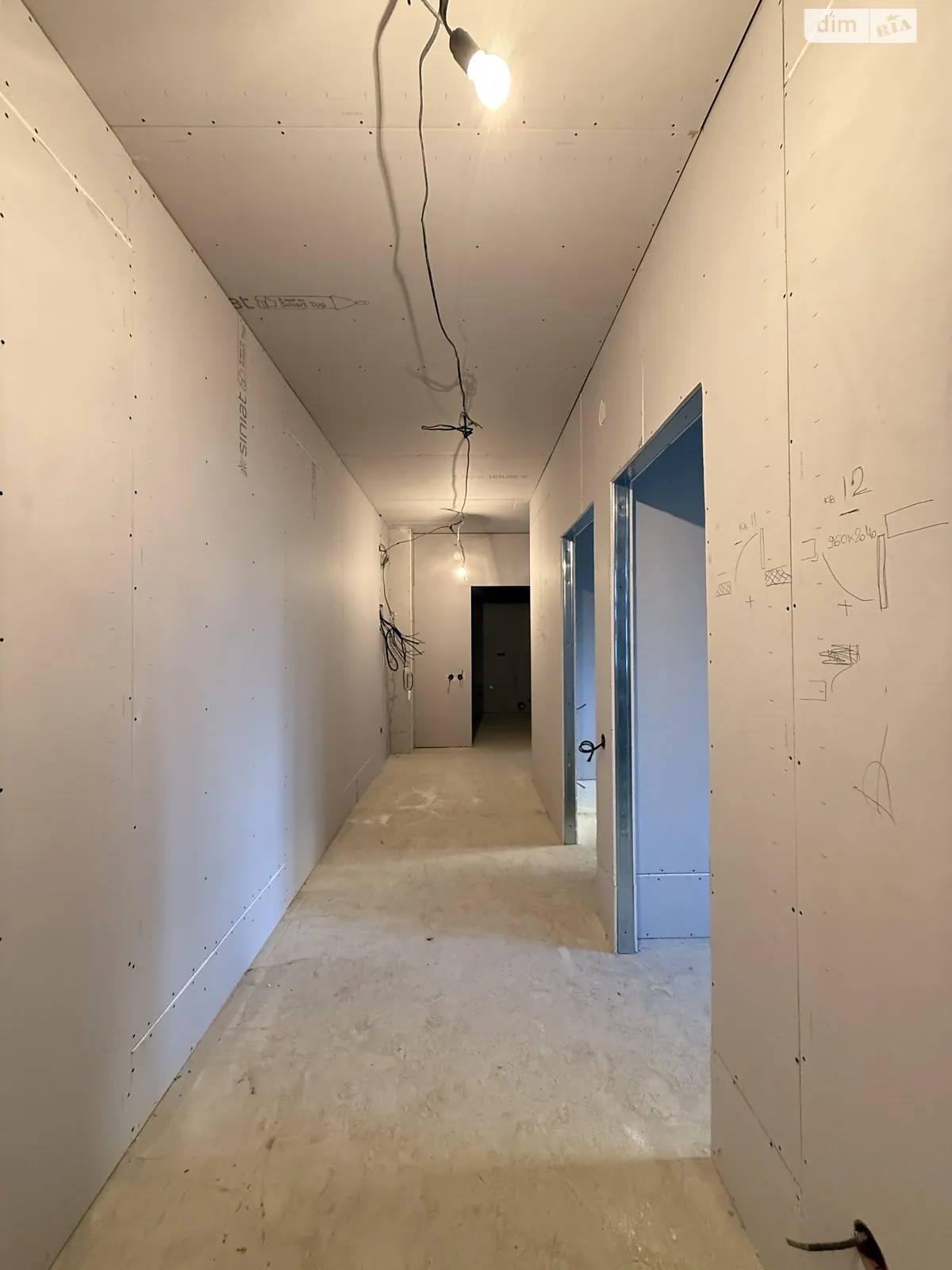 Продается 2-комнатная квартира 45 кв. м в Харькове, ул. Библика, 4 - фото 1