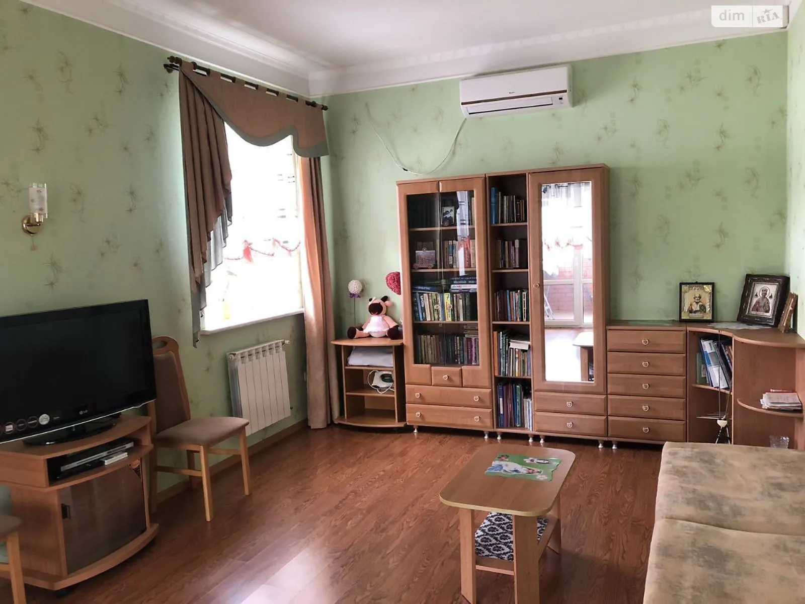 Продается дом на 2 этажа 178.1 кв. м с гаражом, цена: 150000 $ - фото 1