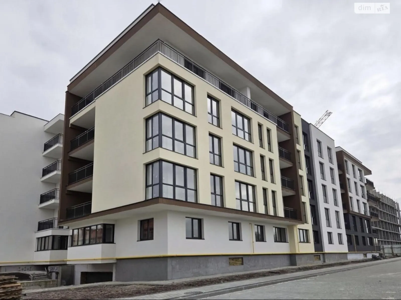 Продается 2-комнатная квартира 60 кв. м в Львове - фото 1