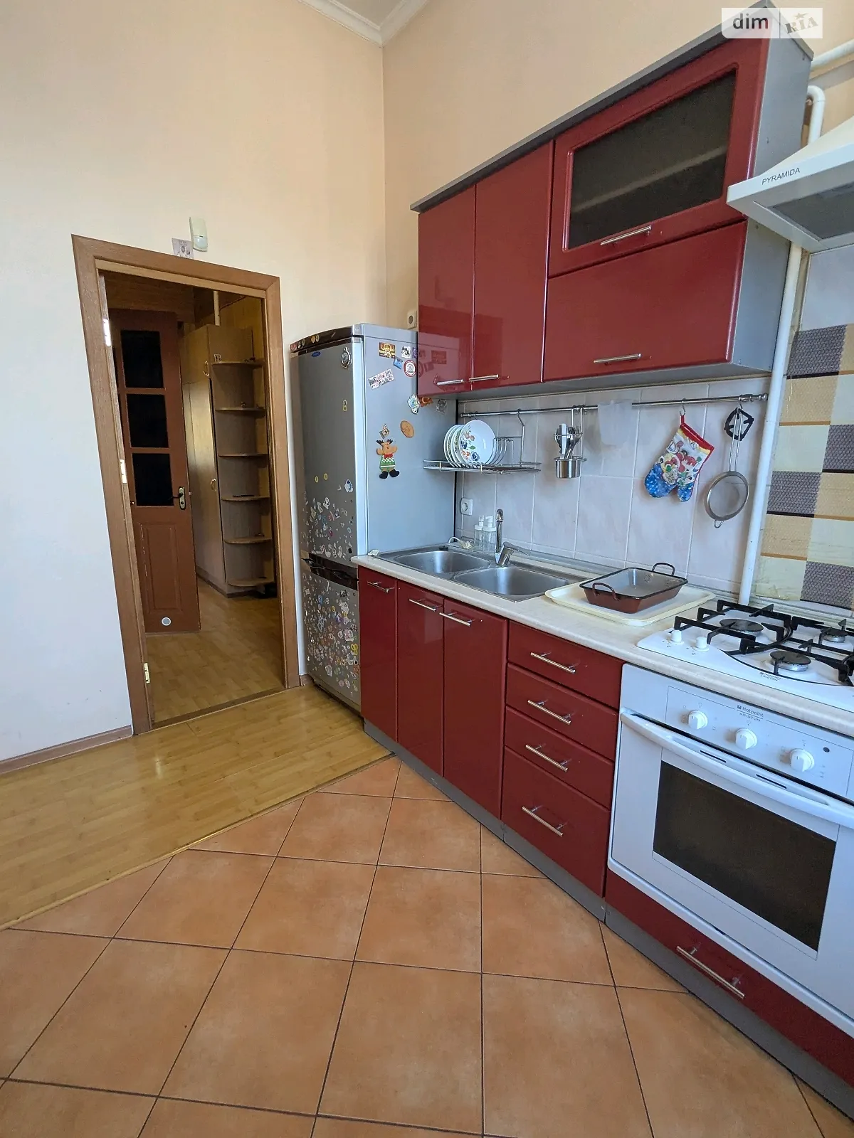 Продается 3-комнатная квартира 101 кв. м в Ивано-Франковске, ул. Тараса Шевченко, 72 - фото 1