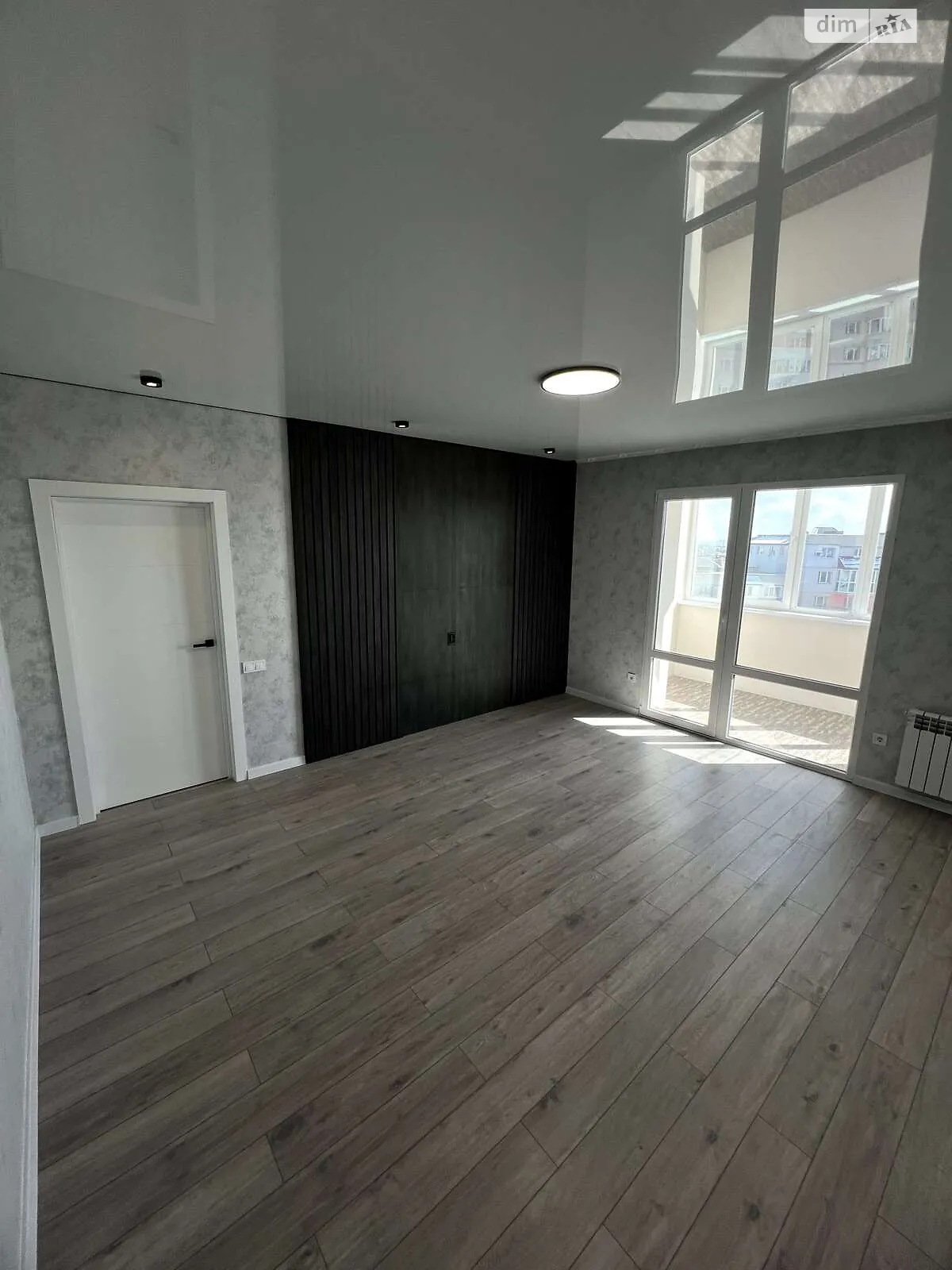 Продается 2-комнатная квартира 75.1 кв. м в Ровно, цена: 75000 $ - фото 1